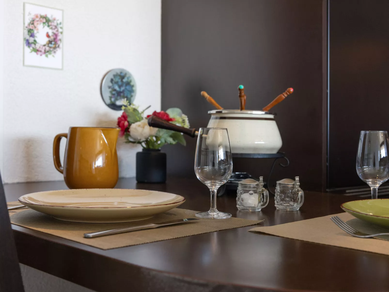 Jeanne D'Arc Apt. A-8-Binnen