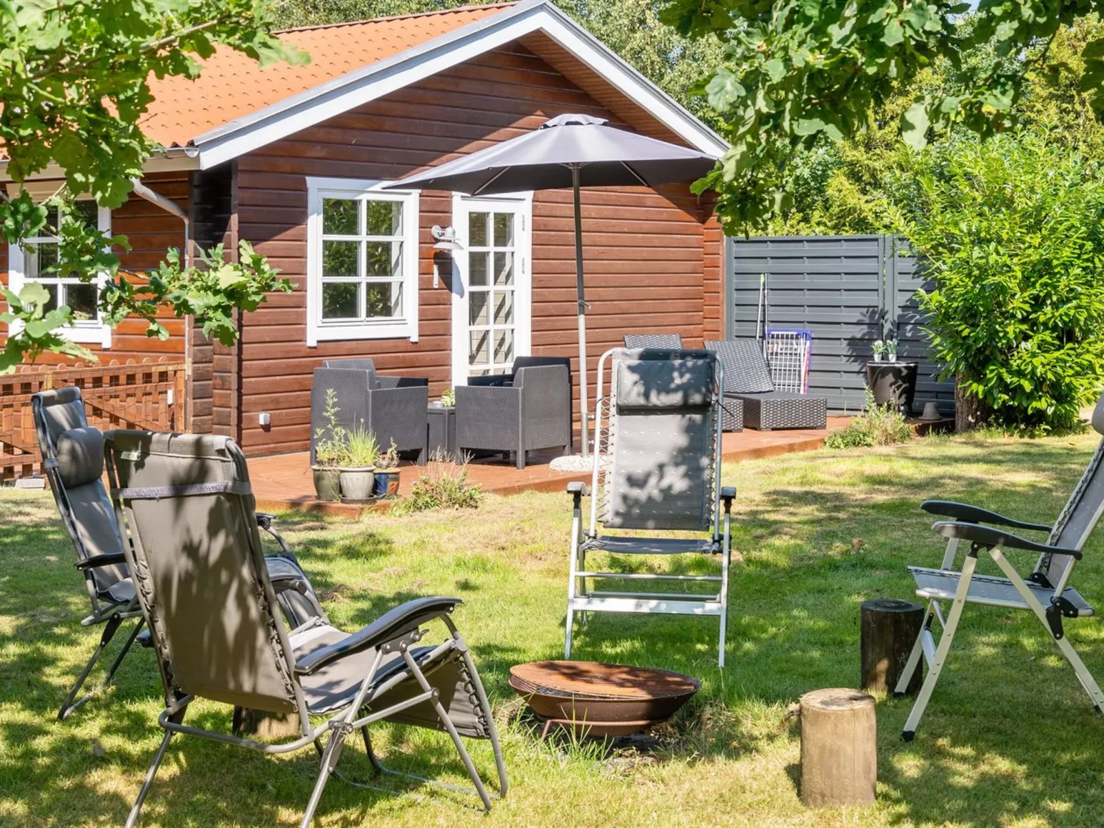 "Tian" -  from the sea-Buiten