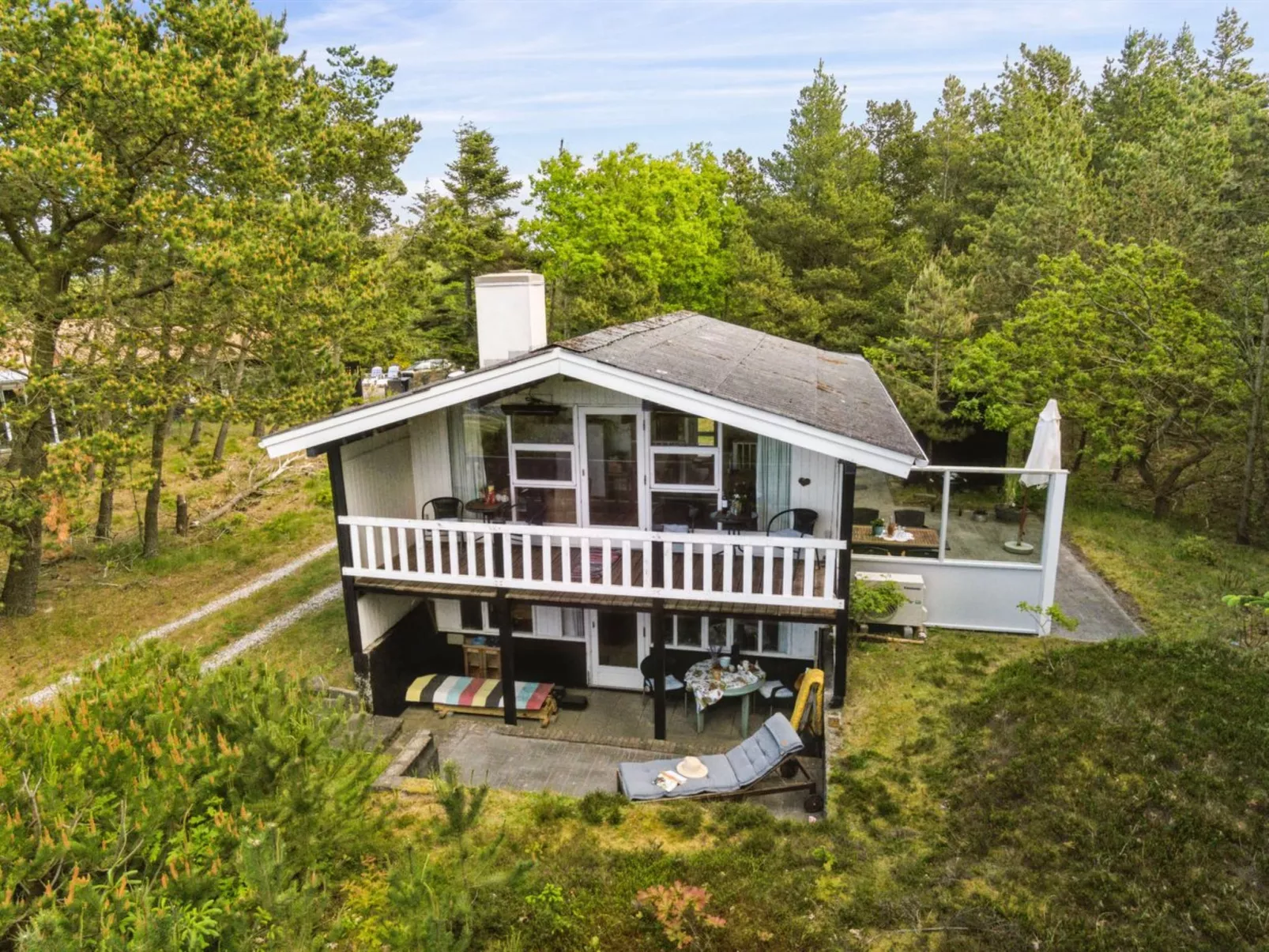 "Freda" - 100m to the fjord-Buiten