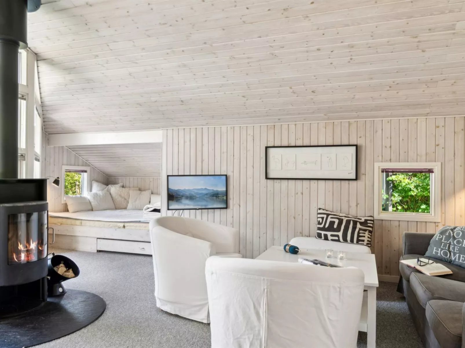 "Batsha" - 350m from the sea-Binnen