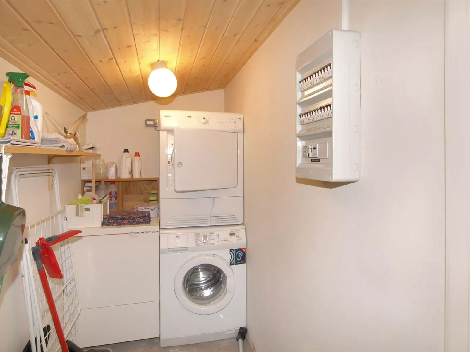 "Signe" - 850m from the sea-Binnen