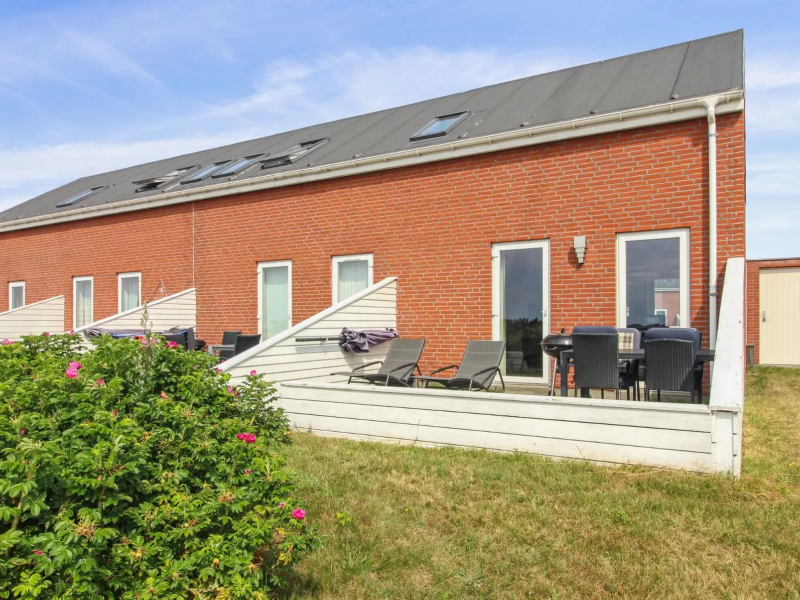 "Femja" - 2.3km from the sea-Buiten