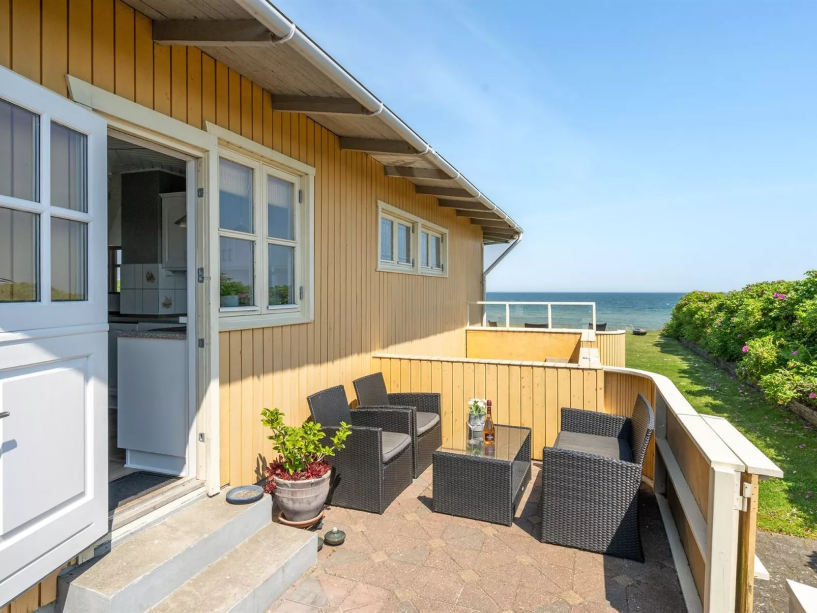 "Hwitserk" - 5m from the sea-Buiten