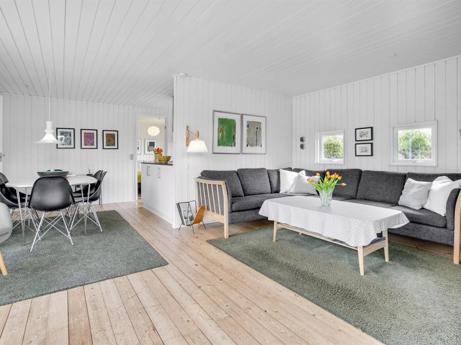 "Fredrikka" - 3.9km from the sea-Binnen