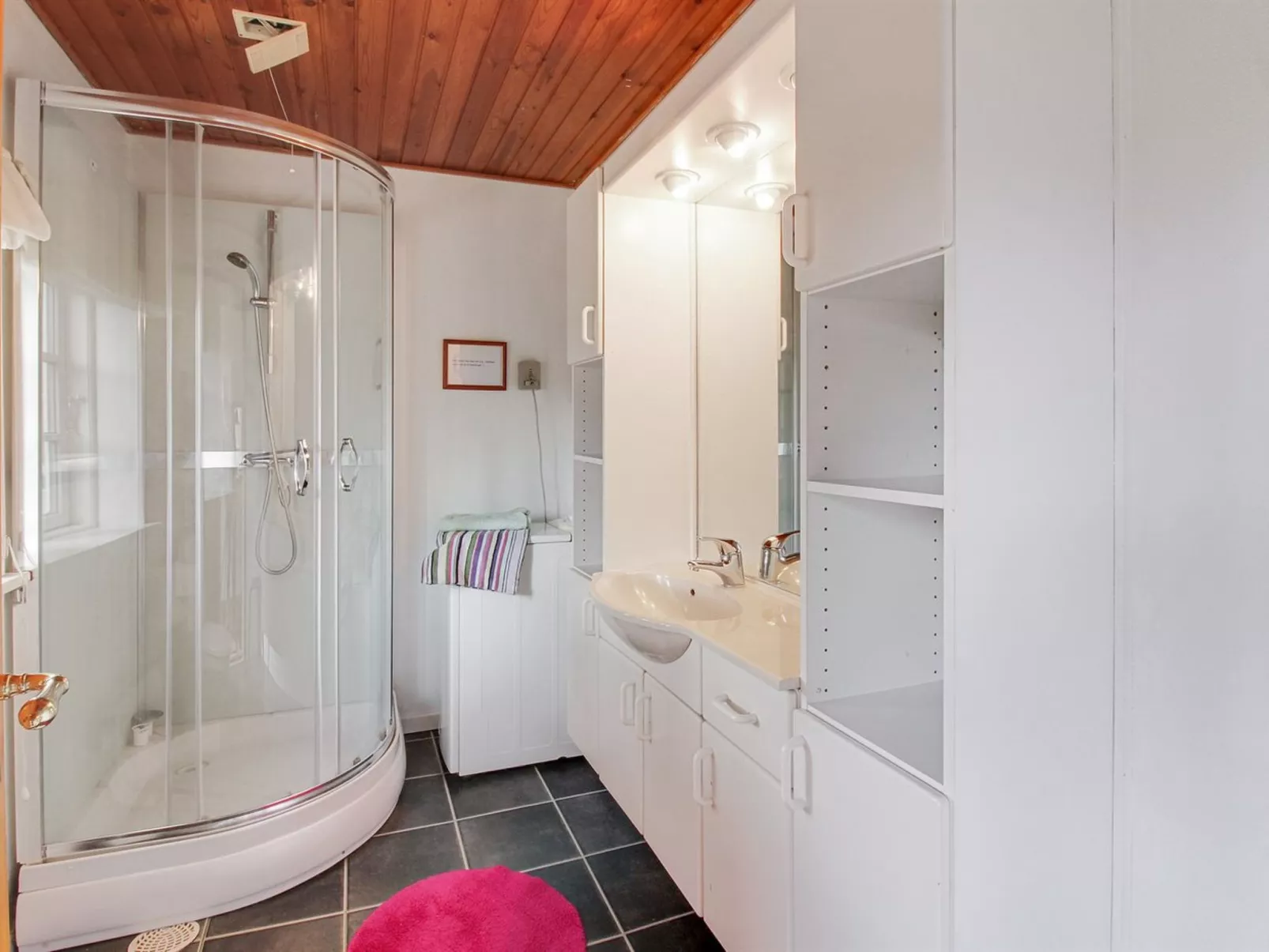 "Kristine" - 4km from the sea-Binnen