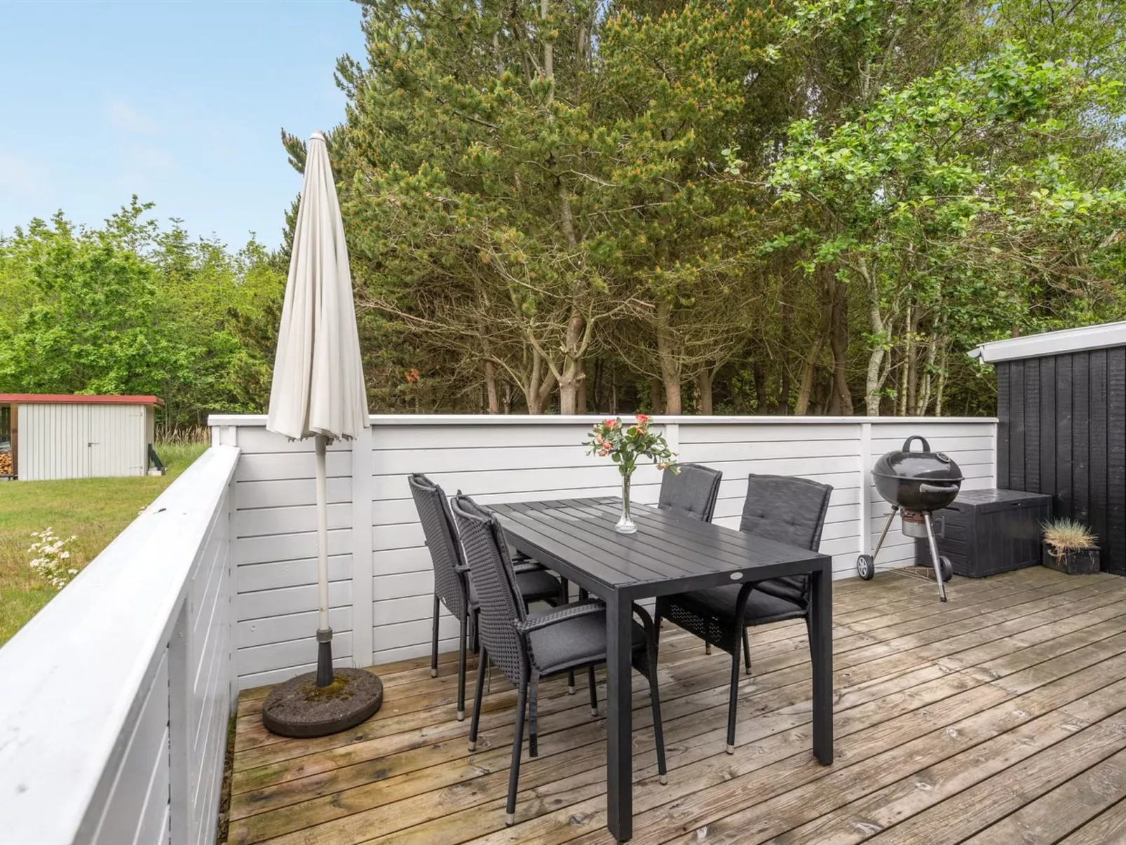 "Jaskirt" - 125m from the sea-Buiten