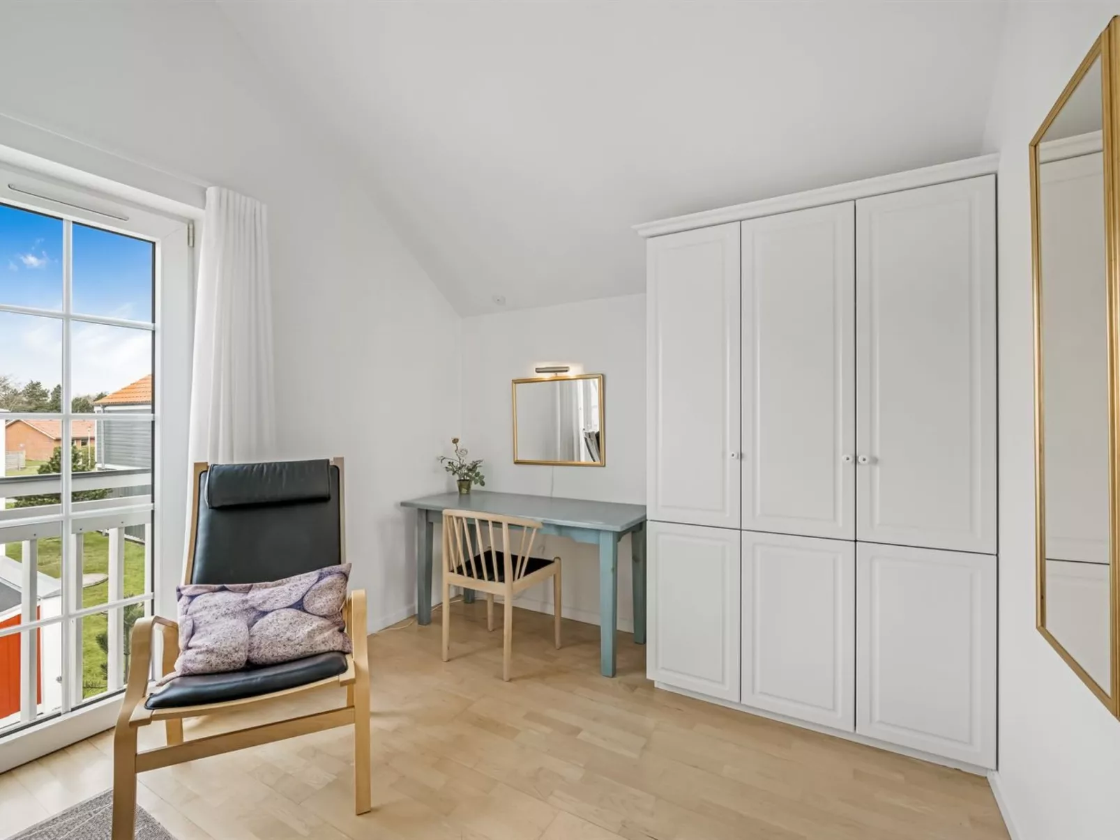 "Sote" - 1.2km from the sea-Binnen