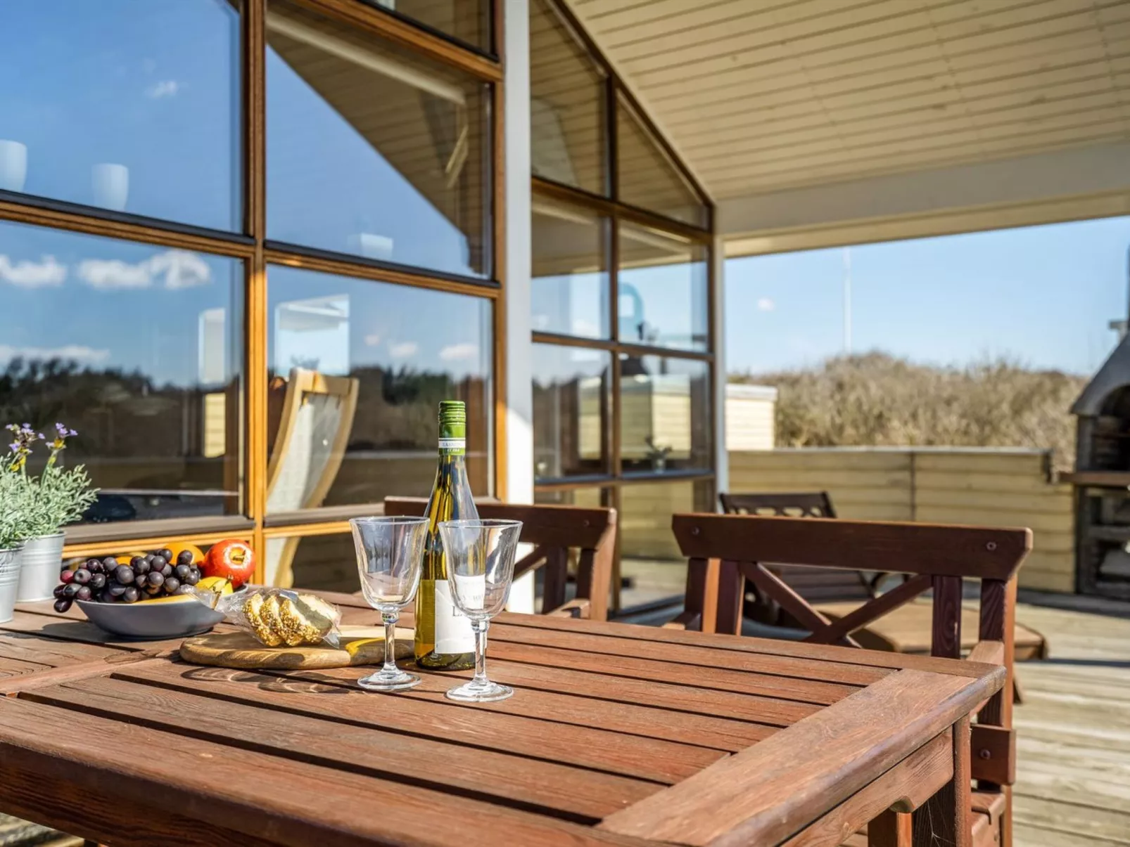 "Fam" - 300m from the sea-Buiten