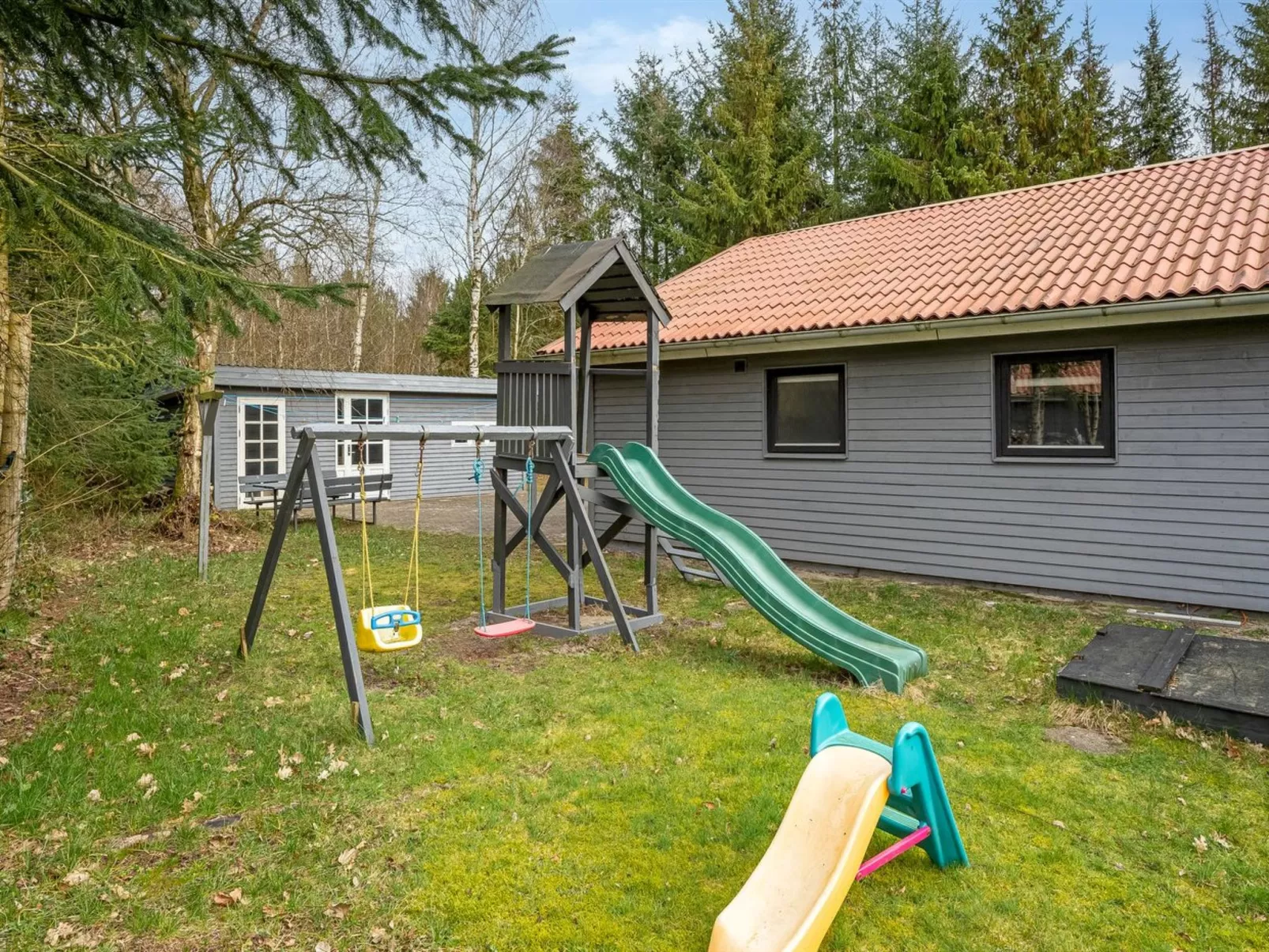 "Anine" - 200m to the fjord-Buiten