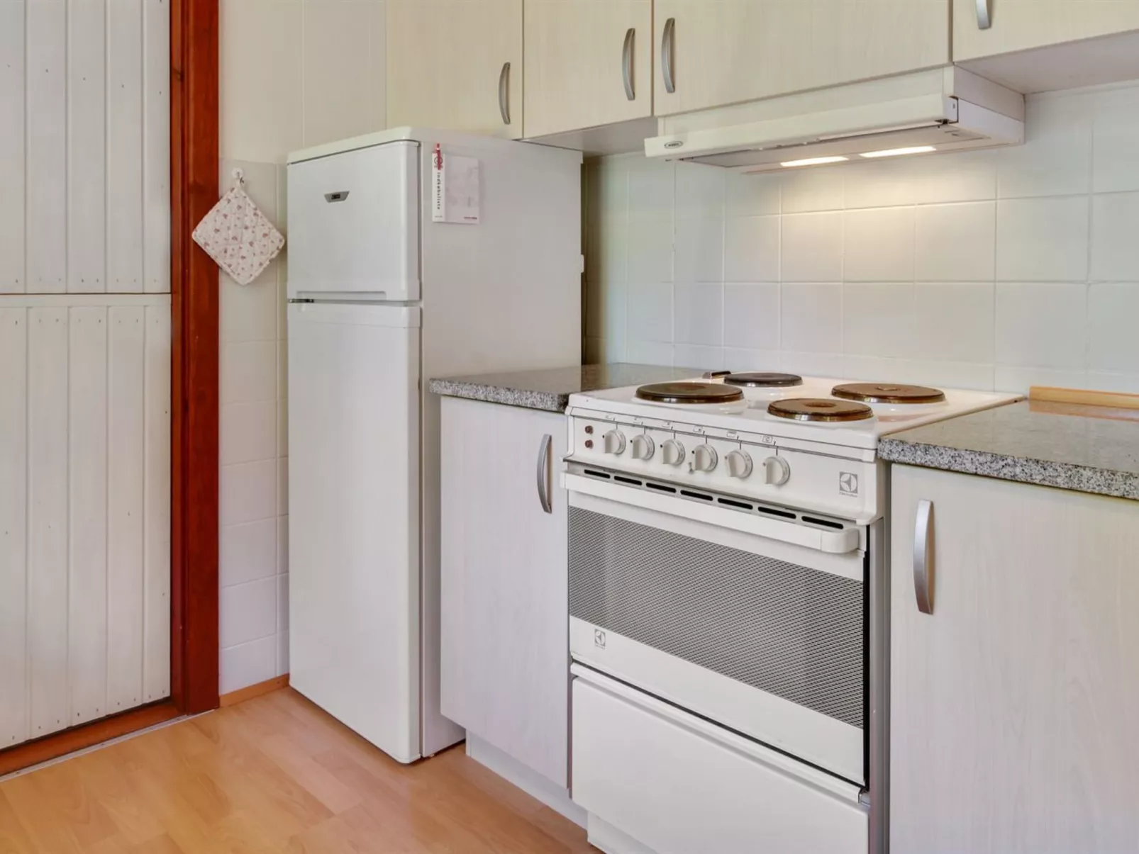 "Grette" - 1.5km from the sea-Binnen