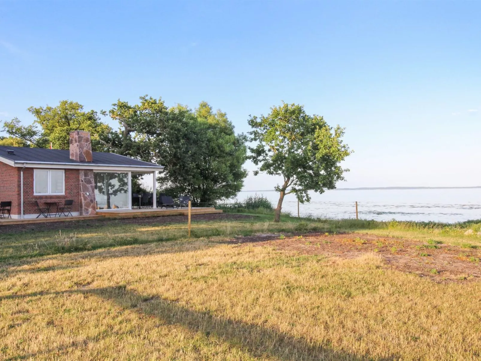 "Sasser" - 10m from the sea-Buiten