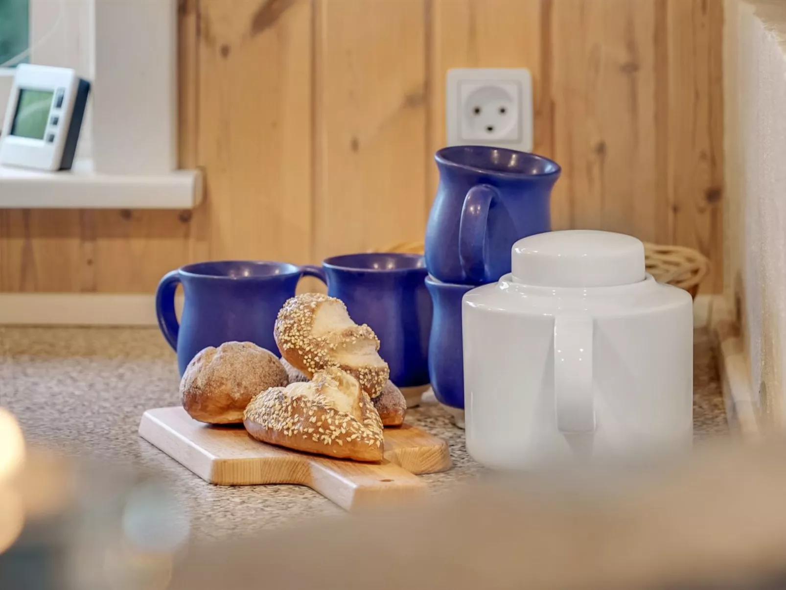 "Hilke" - 850m from the sea-Binnen