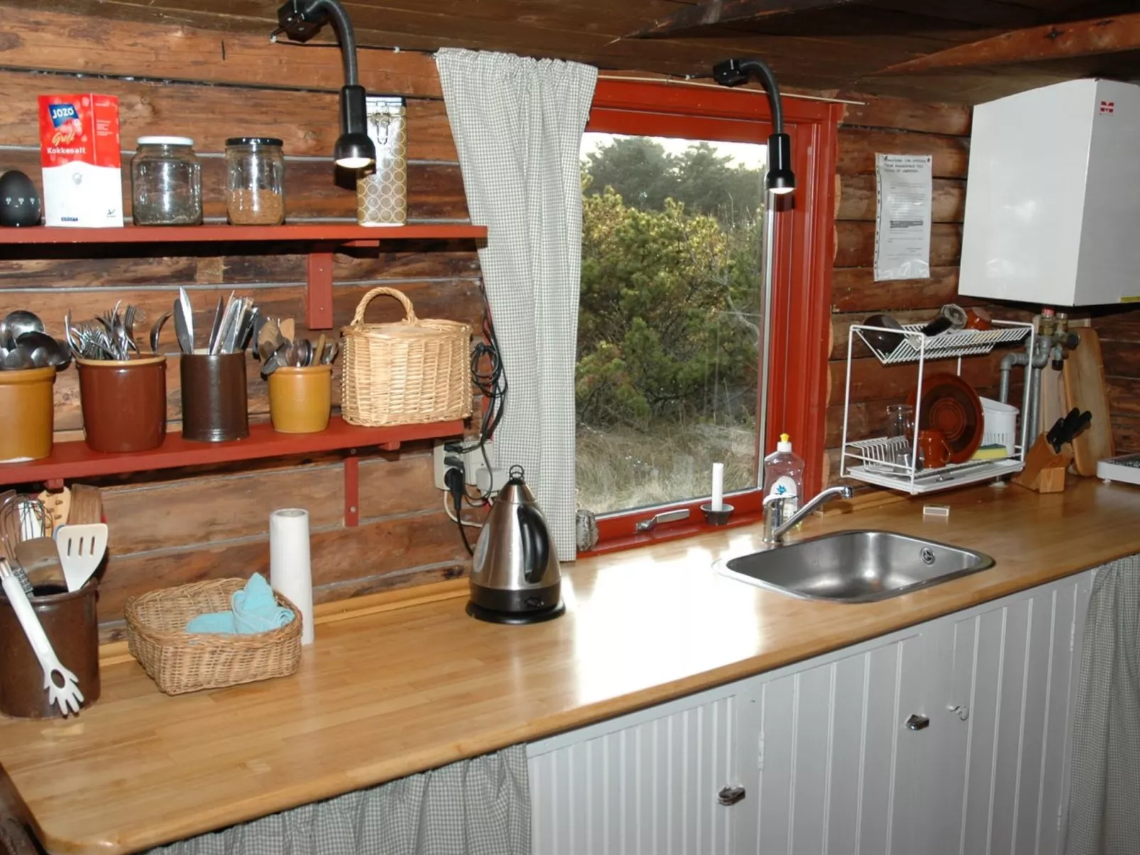 "Annita" - 300m from the sea-Binnen