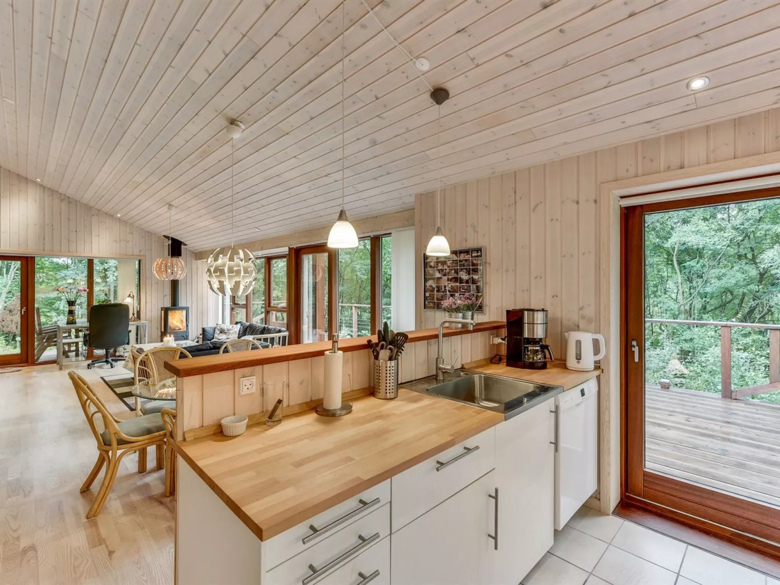 "Nelie" - 40km from the sea-Binnen