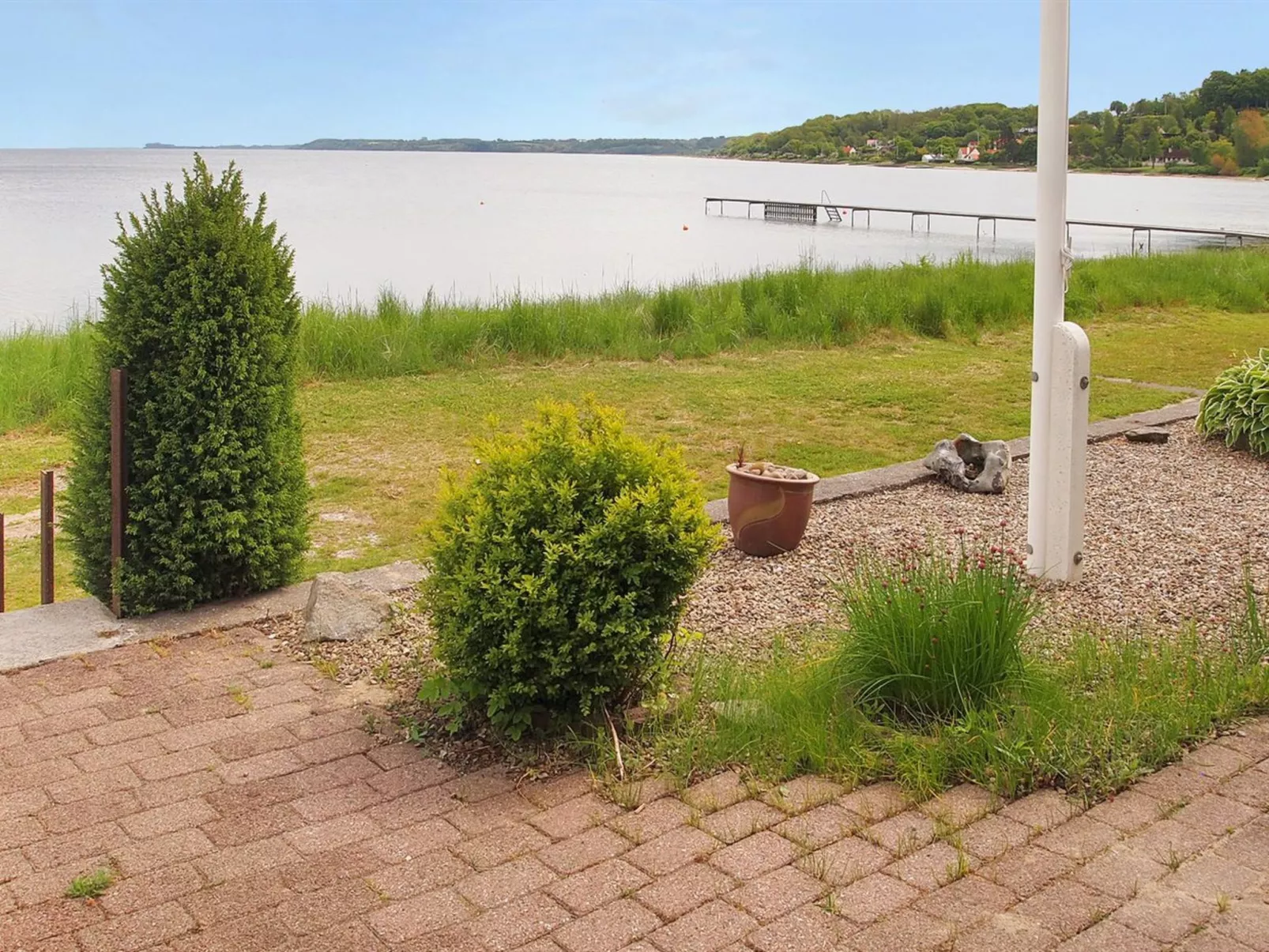 "Udder" - 50m to the fjord-Buiten