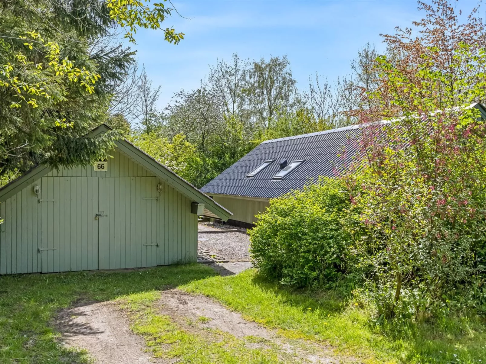 "Hilla" - 31km from the sea-Binnen