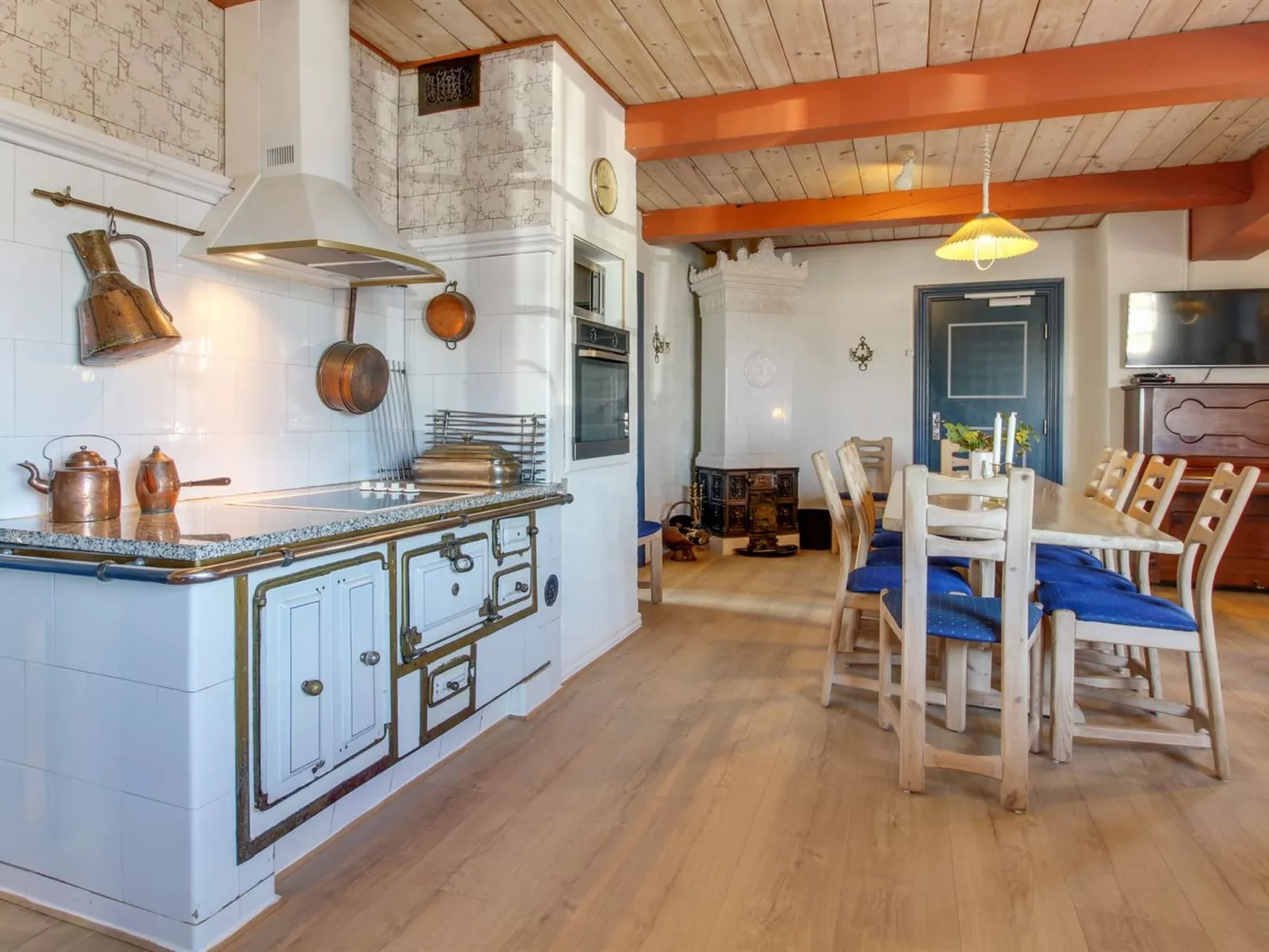 "Tilla" - 600m from the sea-Binnen