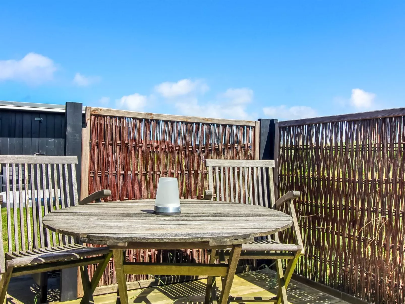 "Sanni" - 225m from the sea-Buiten