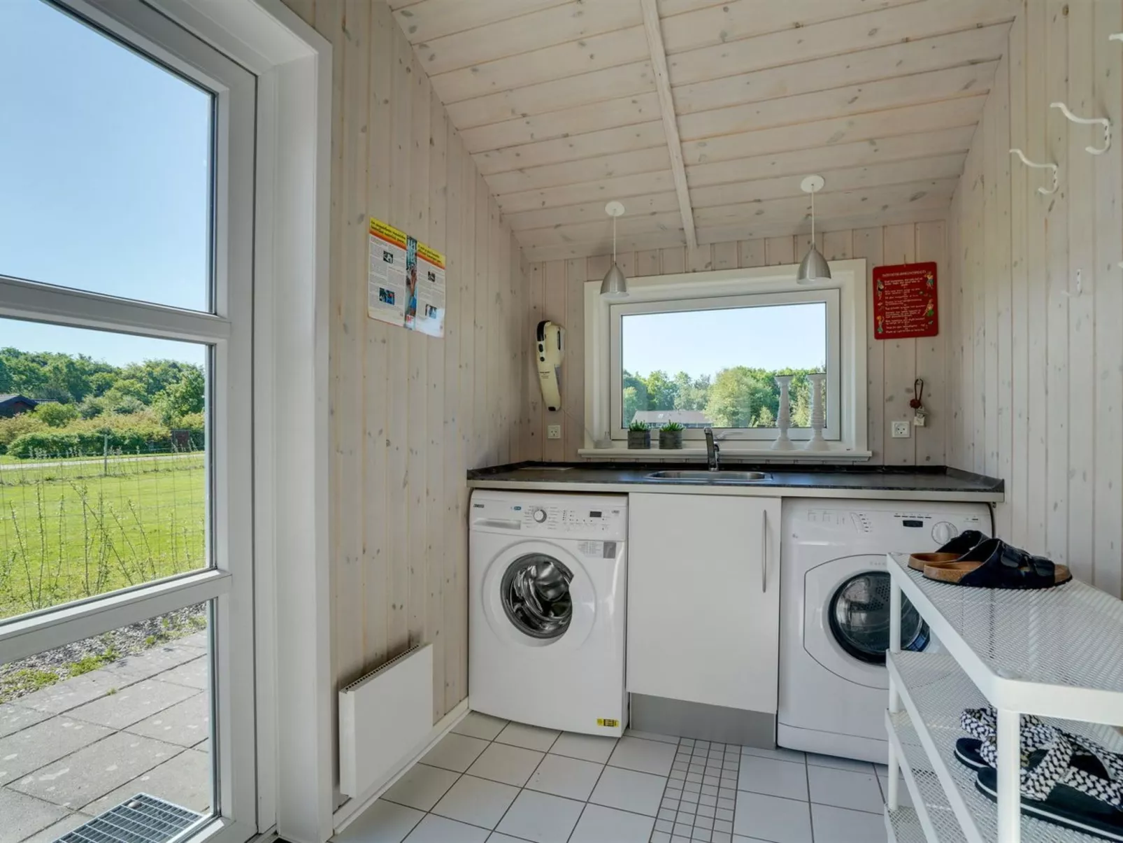 "Eicke" - 12km from the sea-Binnen