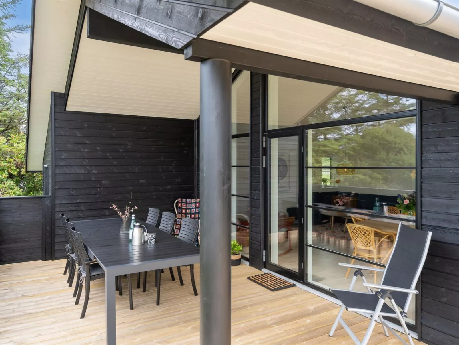 "Annvy" - 400m from the sea-Buiten