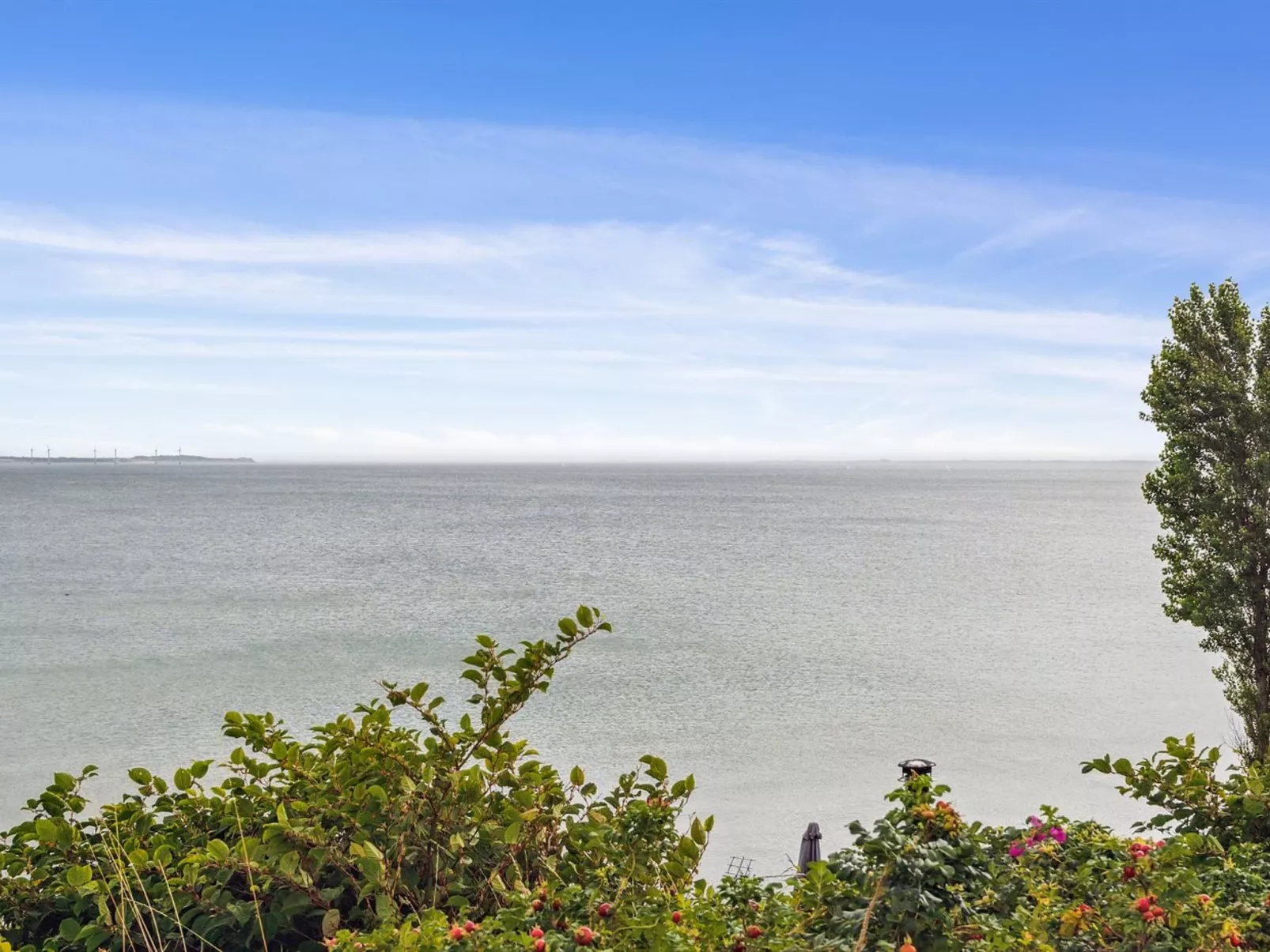 "Rikus" - 300m from the sea-Buiten