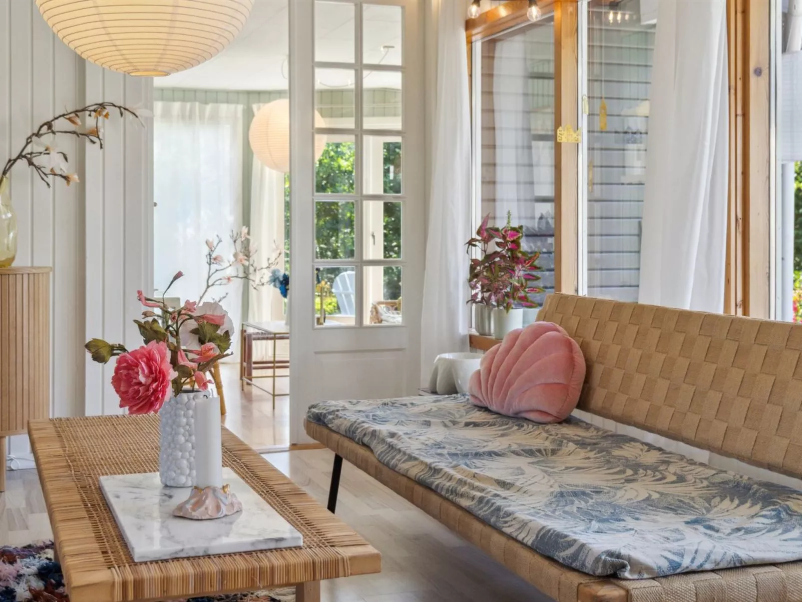 "Fintan" - 1km from the sea-Binnen