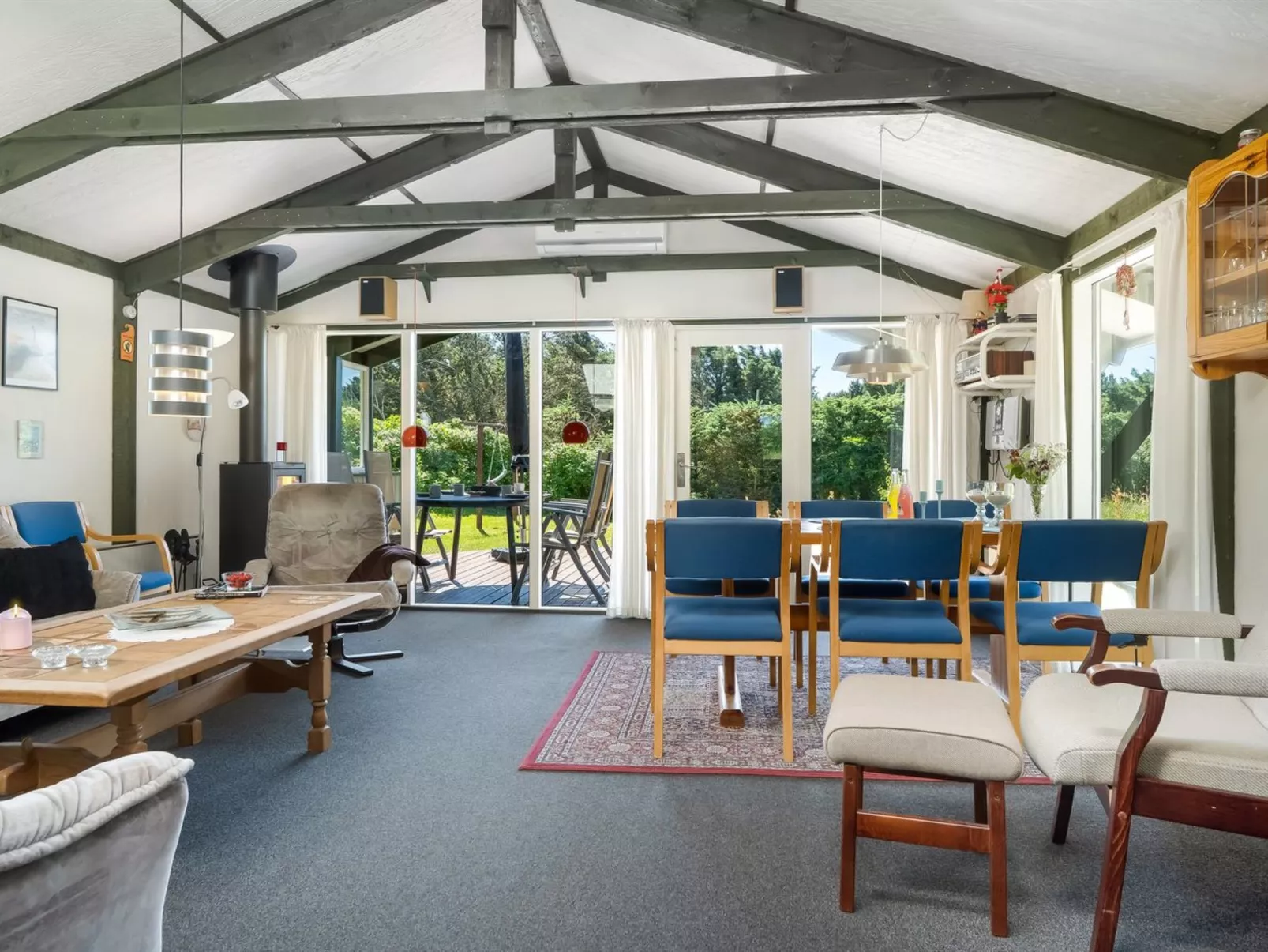 "Annesisse" - 450m from the sea-Binnen