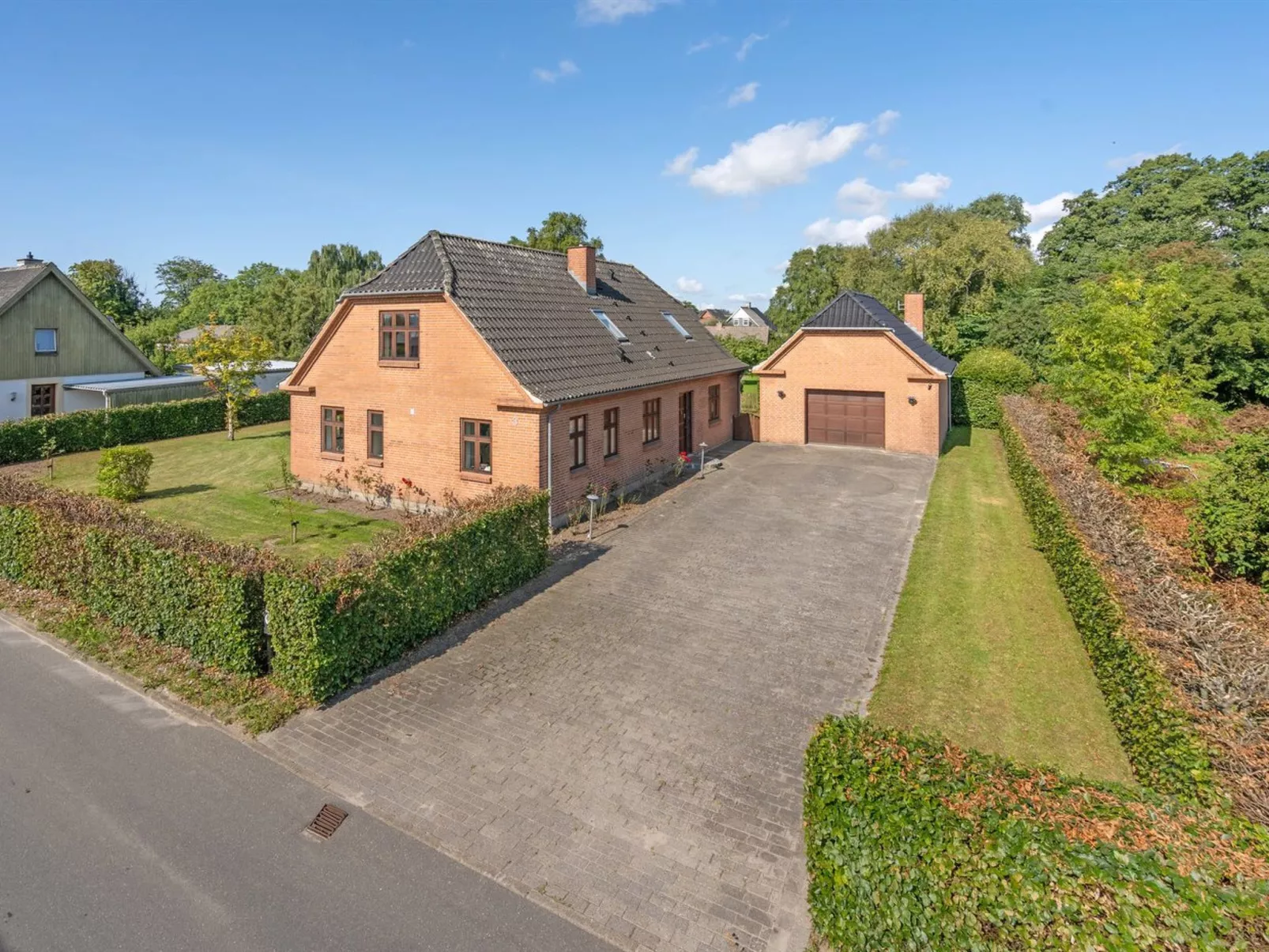 "Iarund" - 500m to the fjord-Buiten