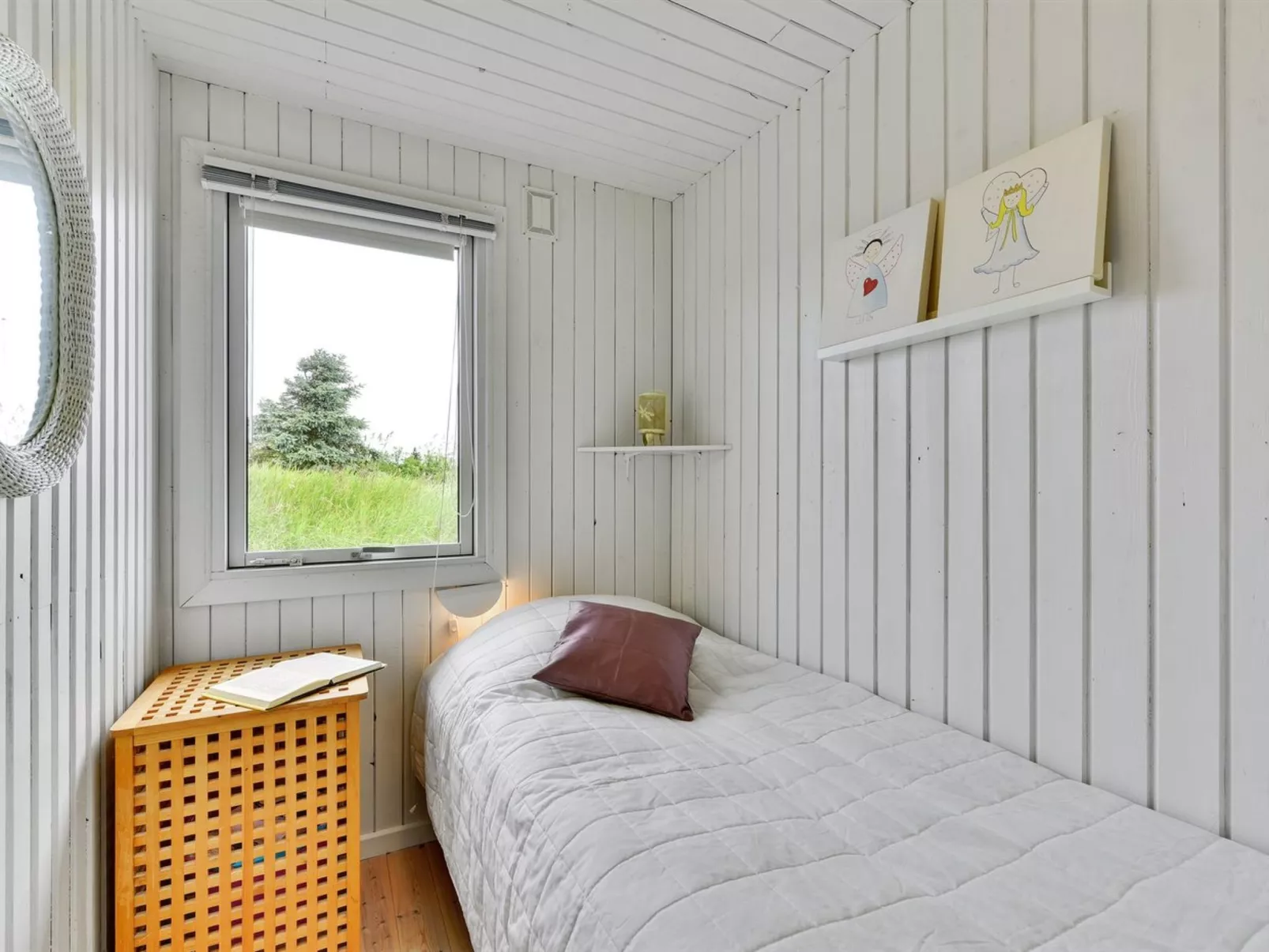 "Marika" - 500m from the sea-Binnen