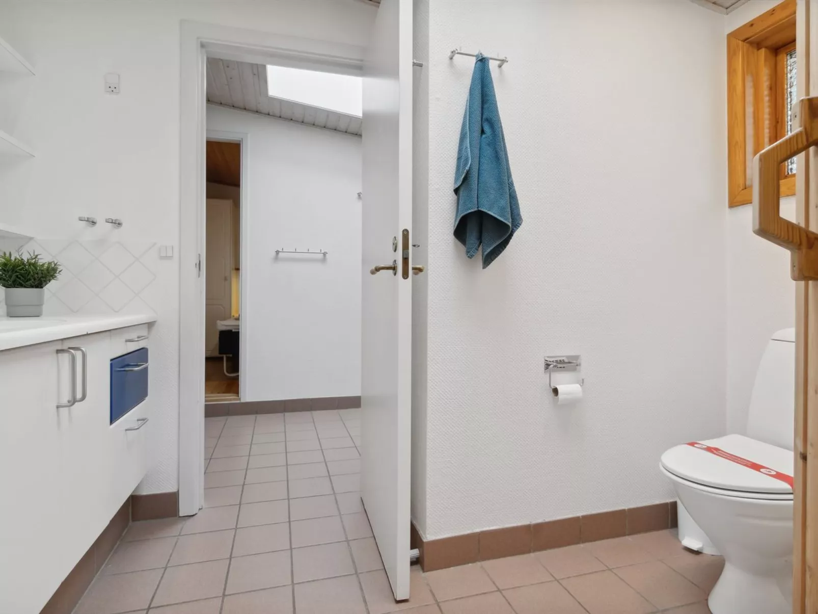 "Sanela" - 25m from the sea-Binnen