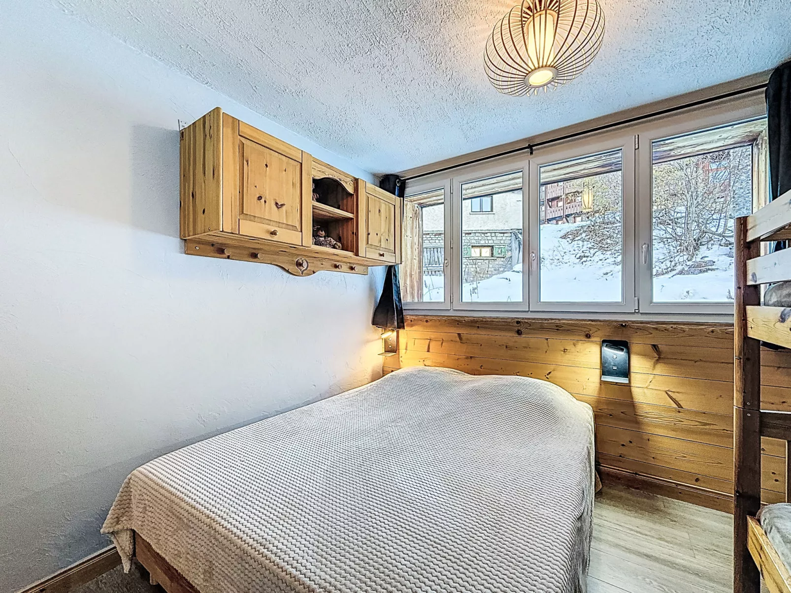 Les Grandes Balmes I et II (Le Lac)-Binnen