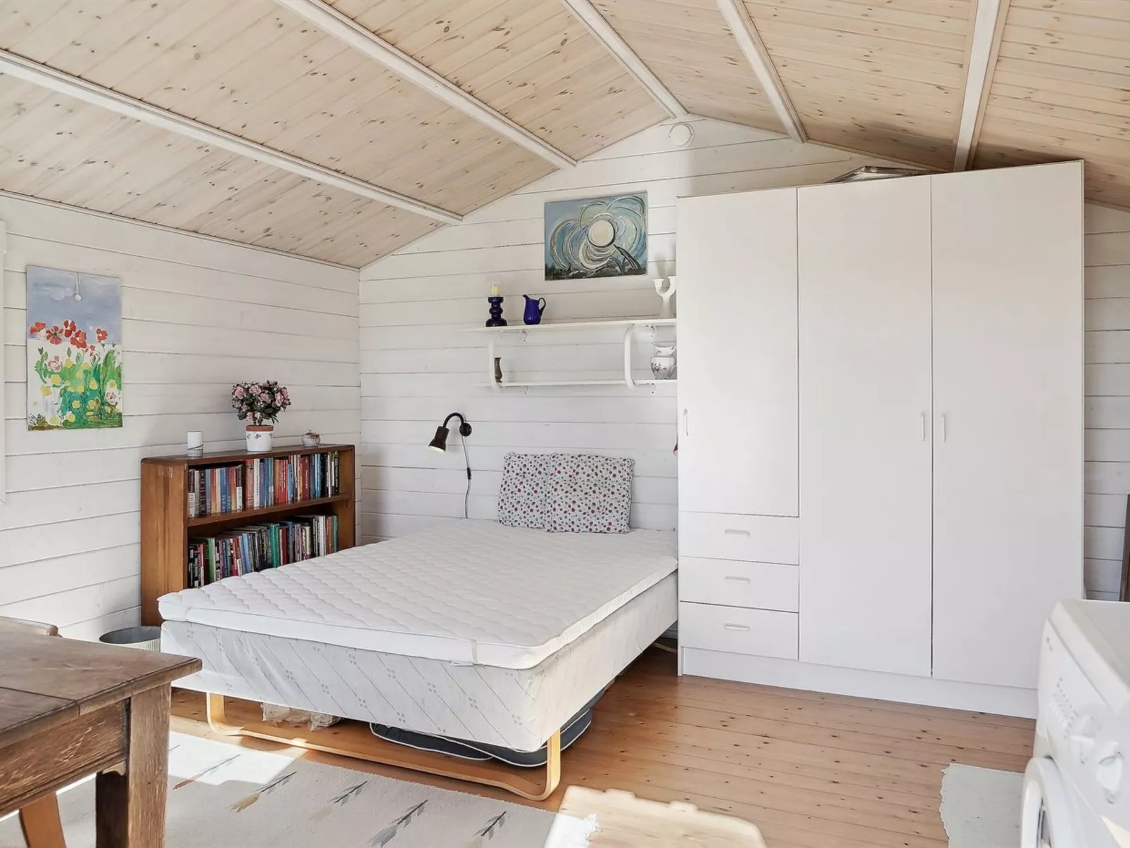 "Tianna" - 500m from the sea-Binnen