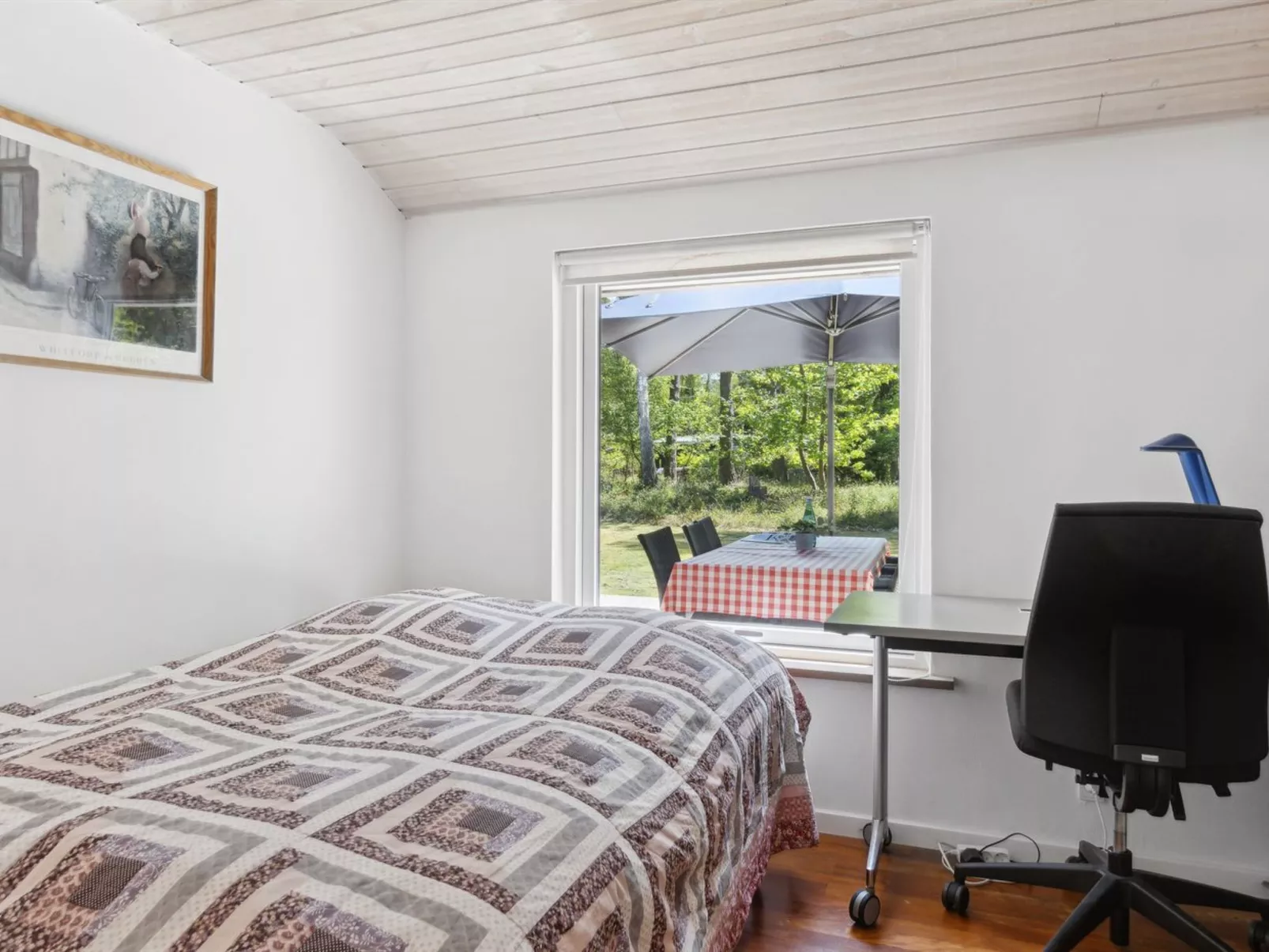 "Amina" - 1.1km from the sea-Binnen