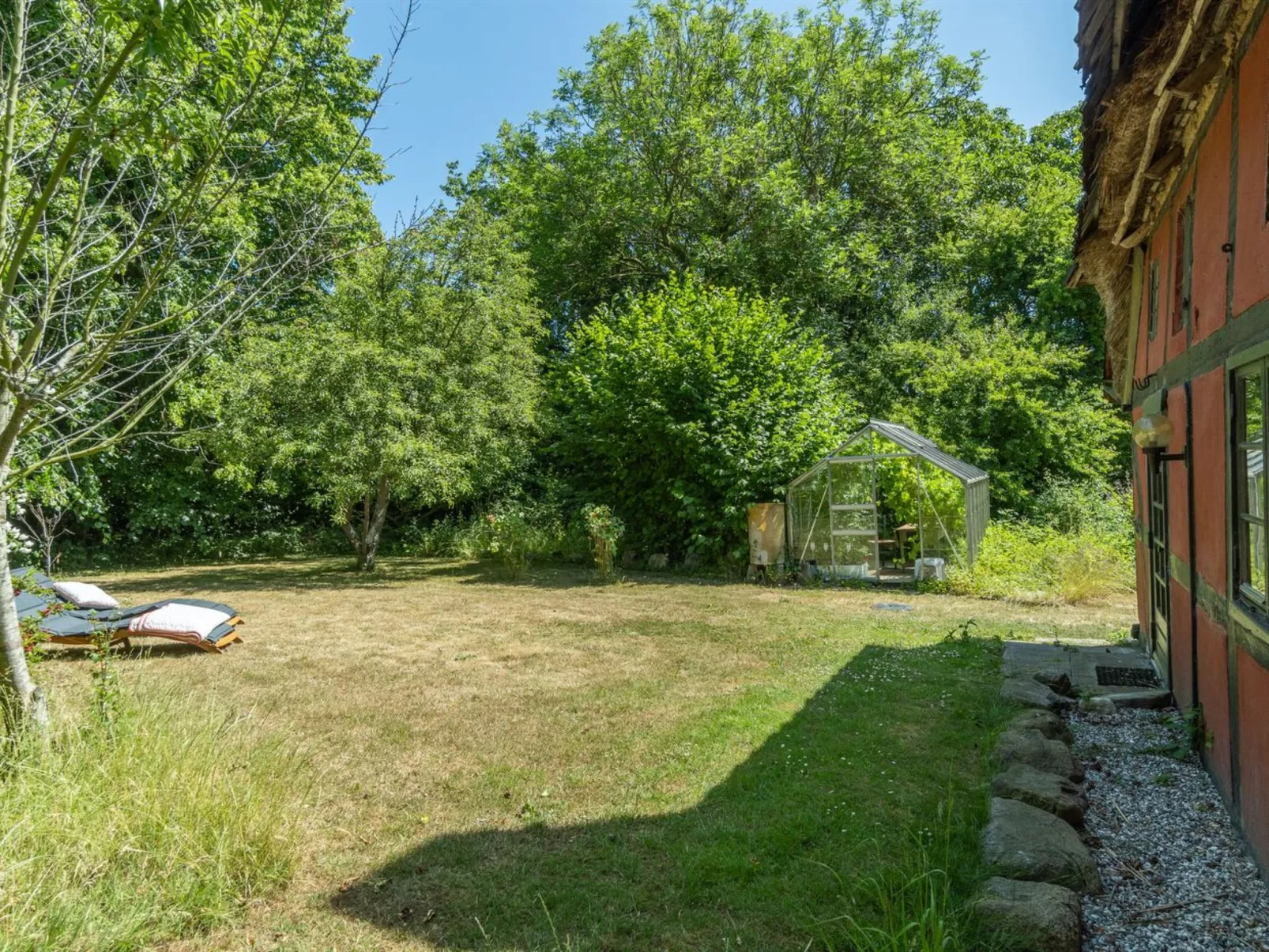 "Elvin" - 2.7km from the sea-Buiten