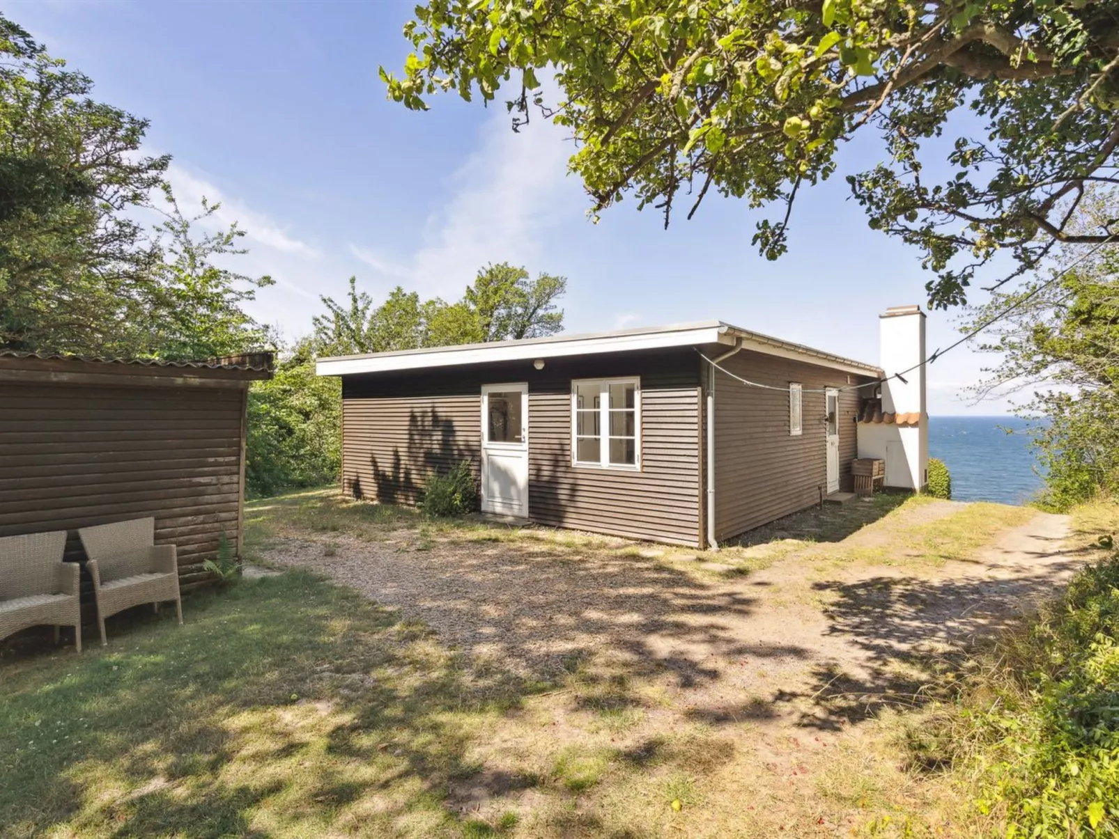 "Yasha" - 200m from the sea-Buiten