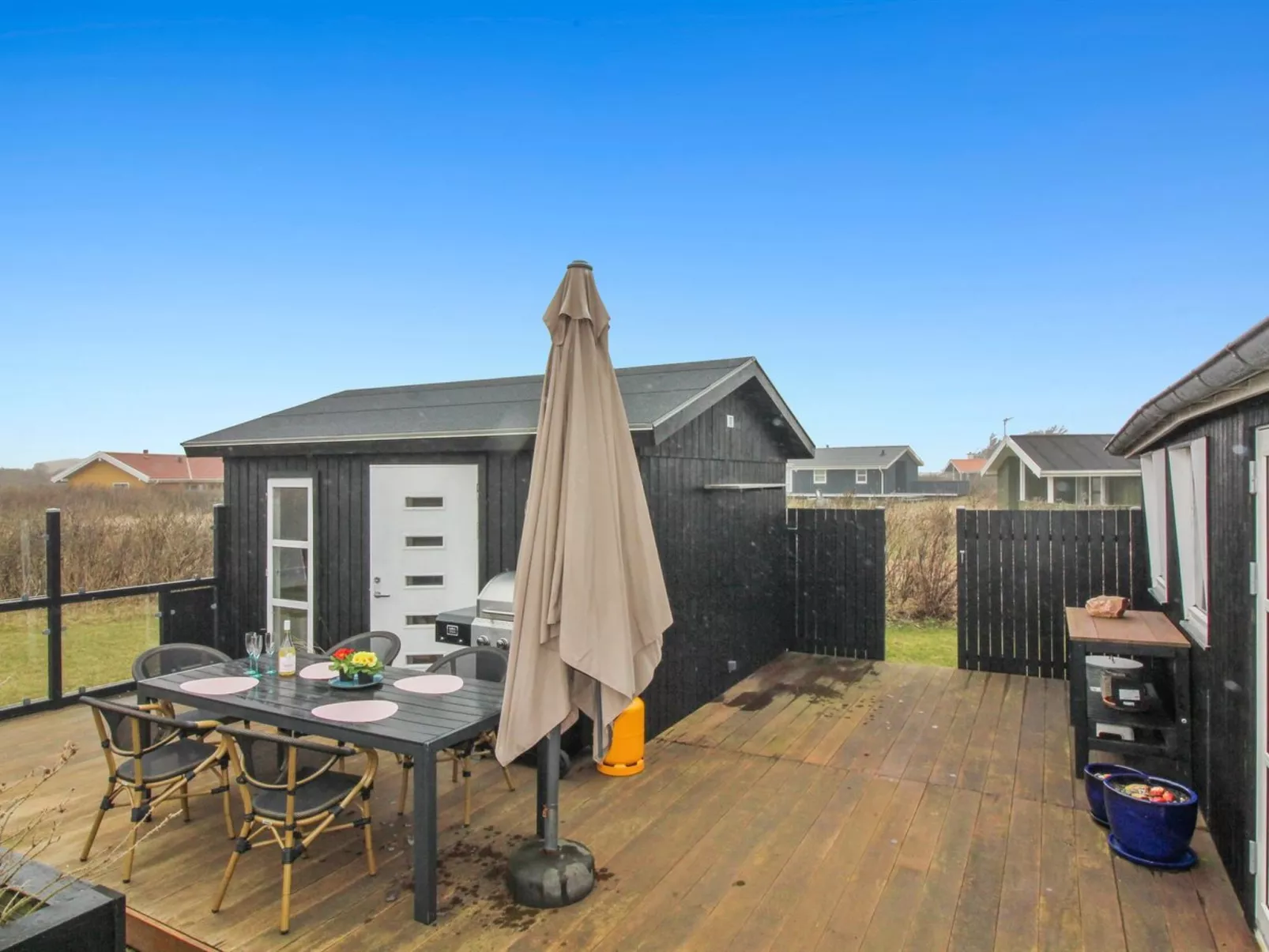 "Edvia" - 300m from the sea-Buiten