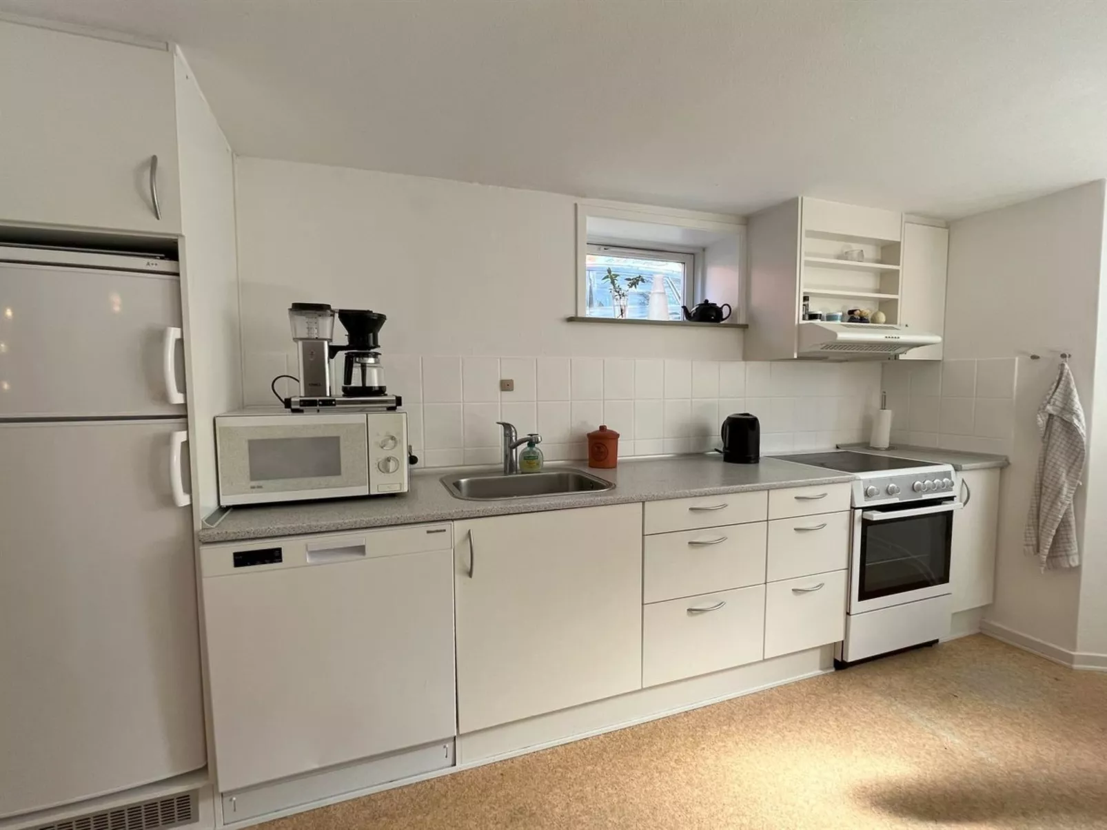 "Aleksia" - 2.5km from the sea-Binnen