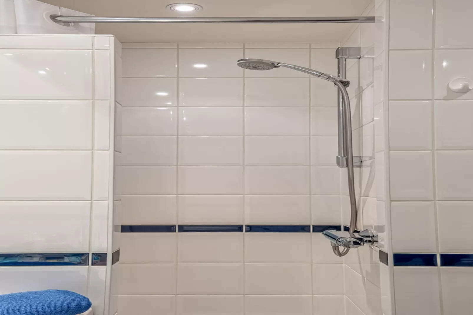 Manderley 0304-Badkamer