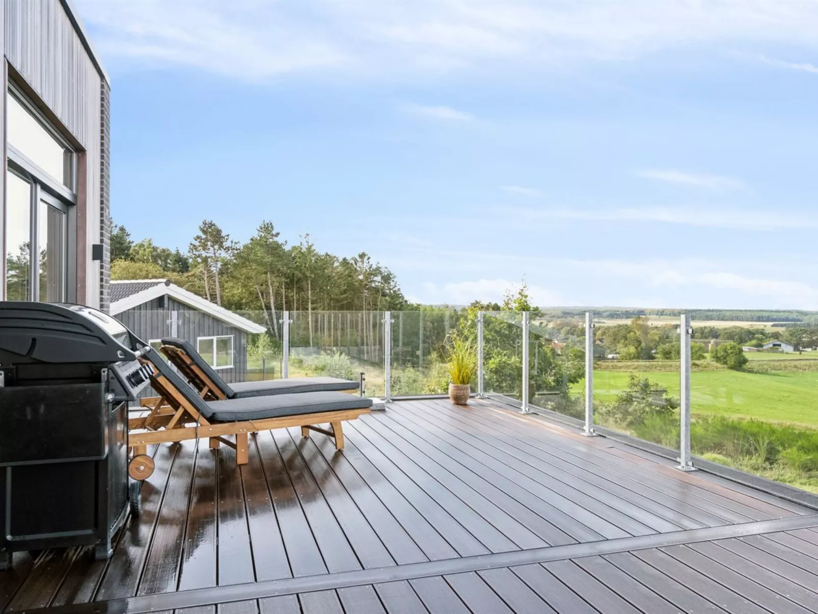 "Ann" - 1.3km from the sea-Buiten