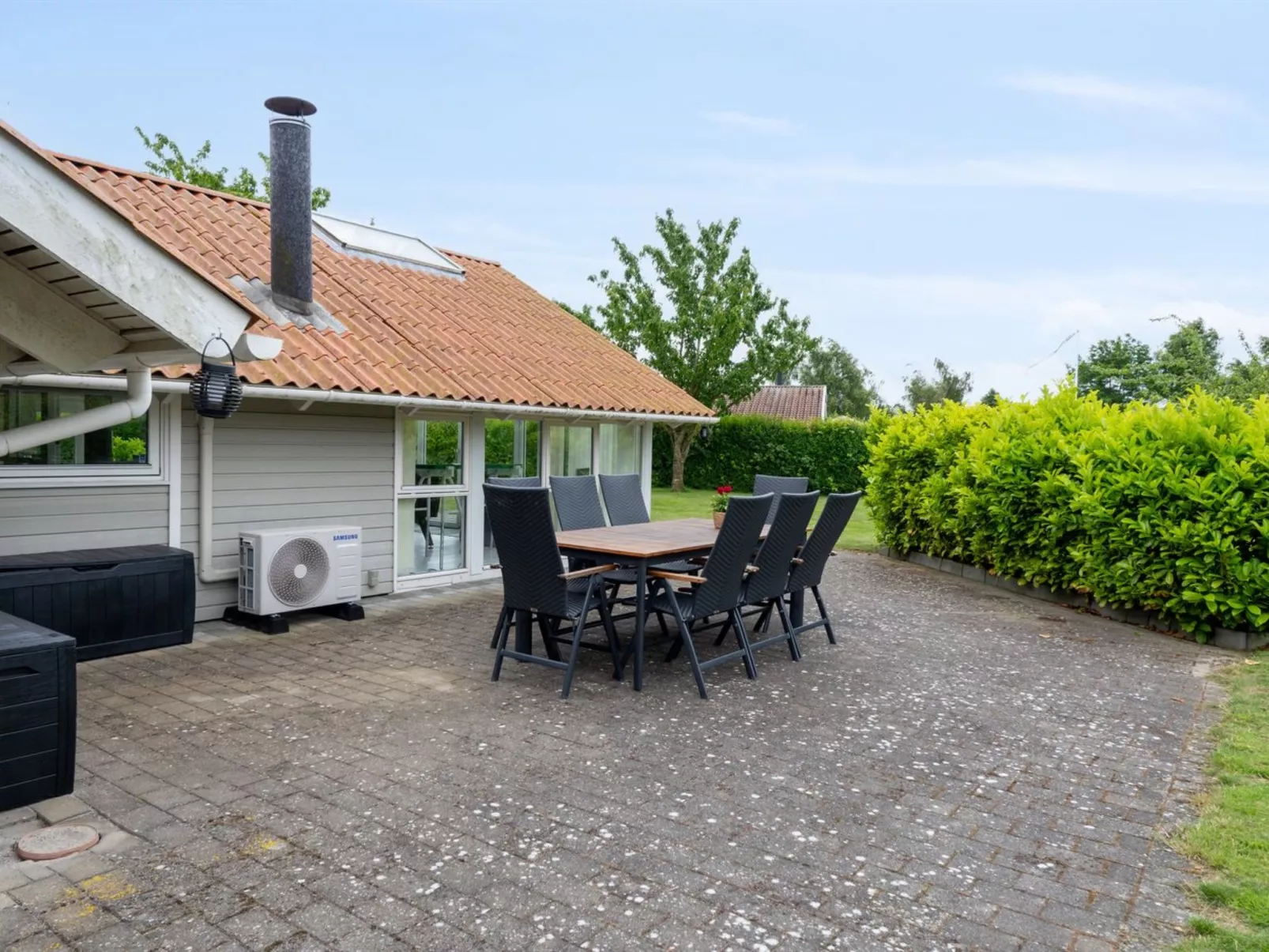 "Chrisse" - 250m from the sea-Buiten