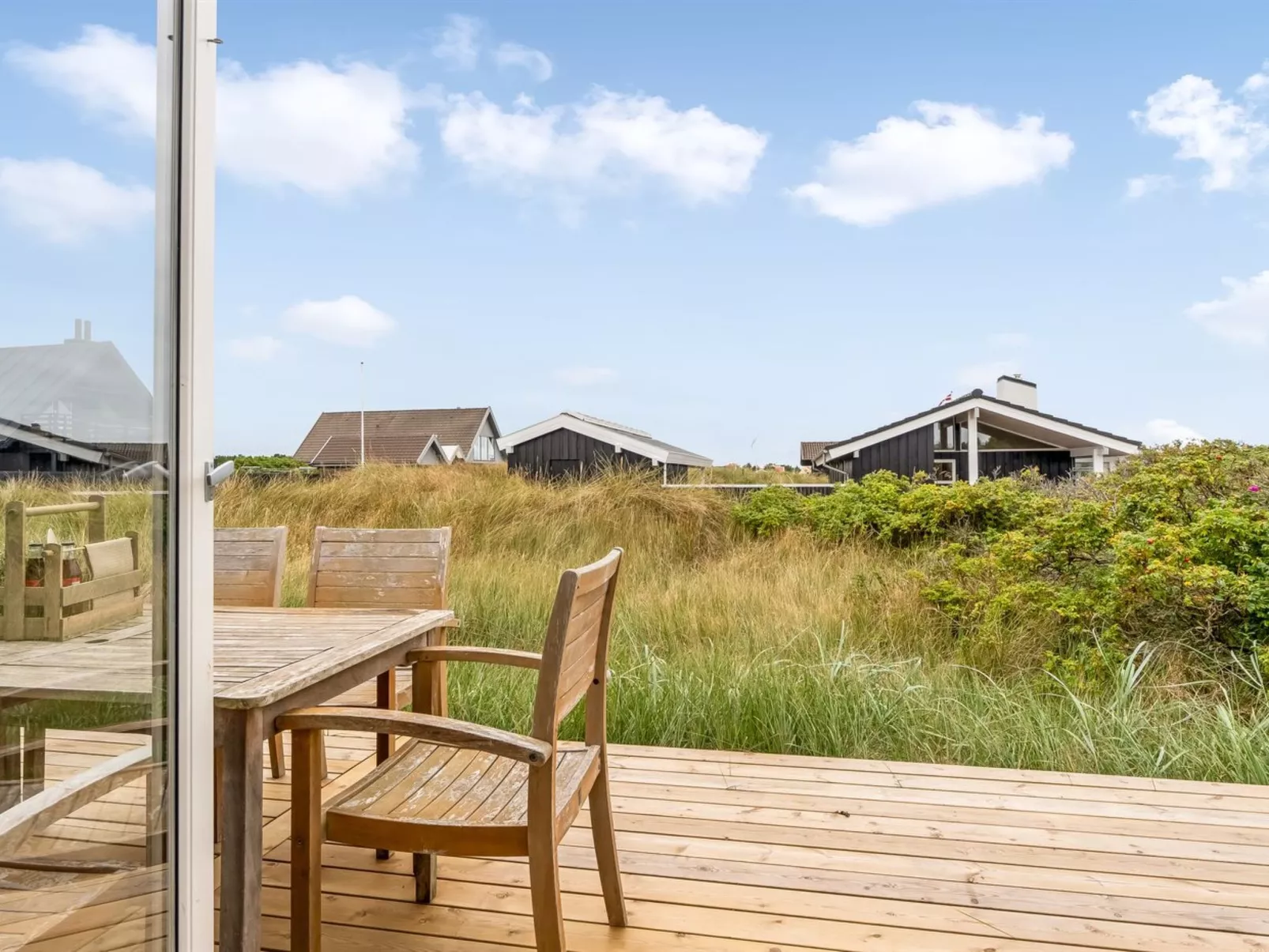 "Carstina" - 400m from the sea-Buiten