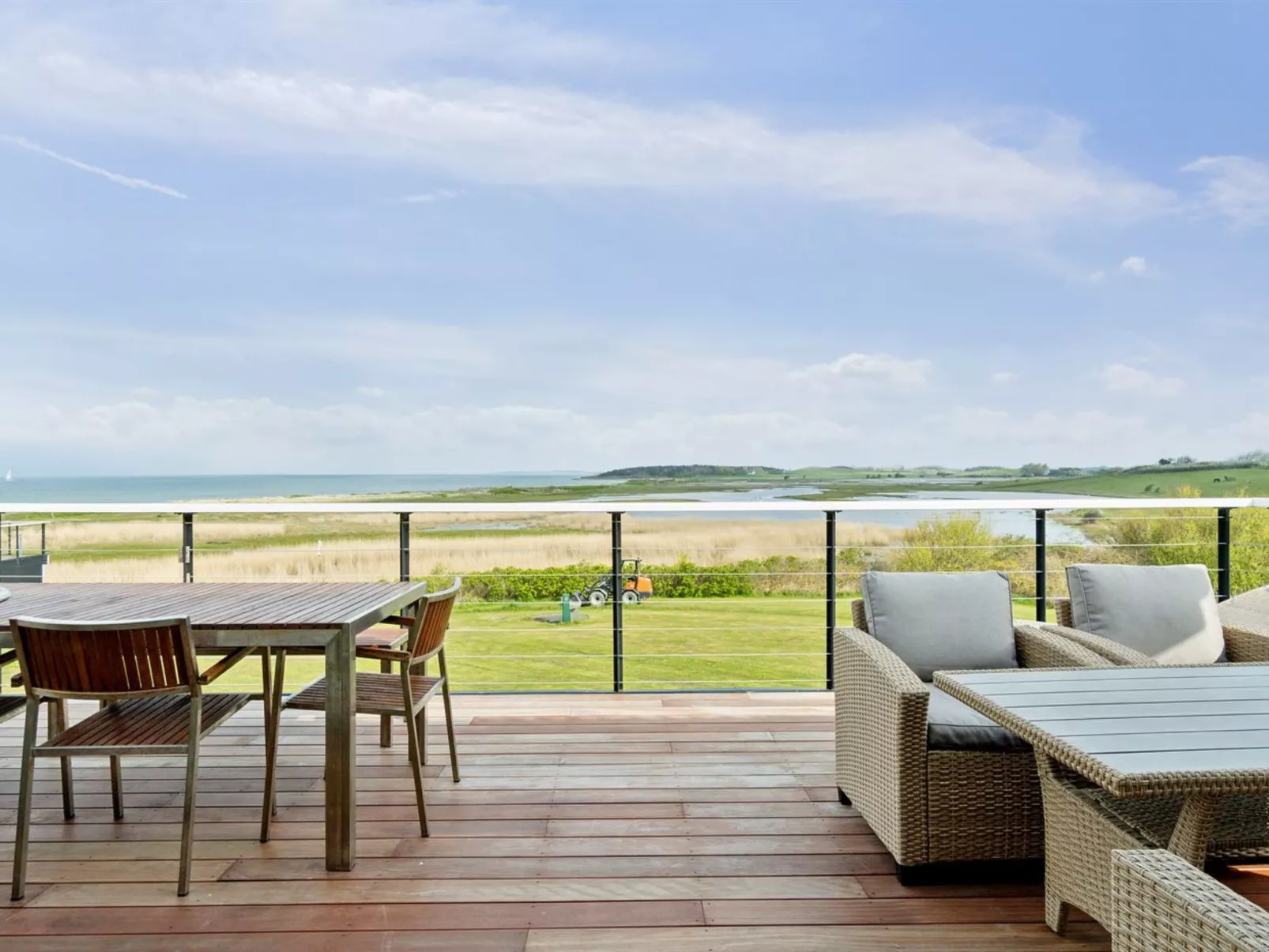 "Ewelina" - 150m from the sea-Buiten