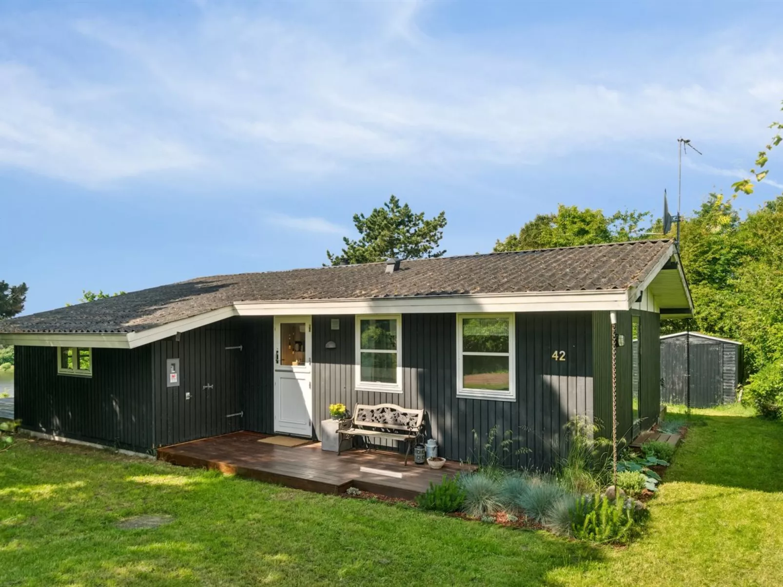 "Stygg" - 400m from the sea-Buiten