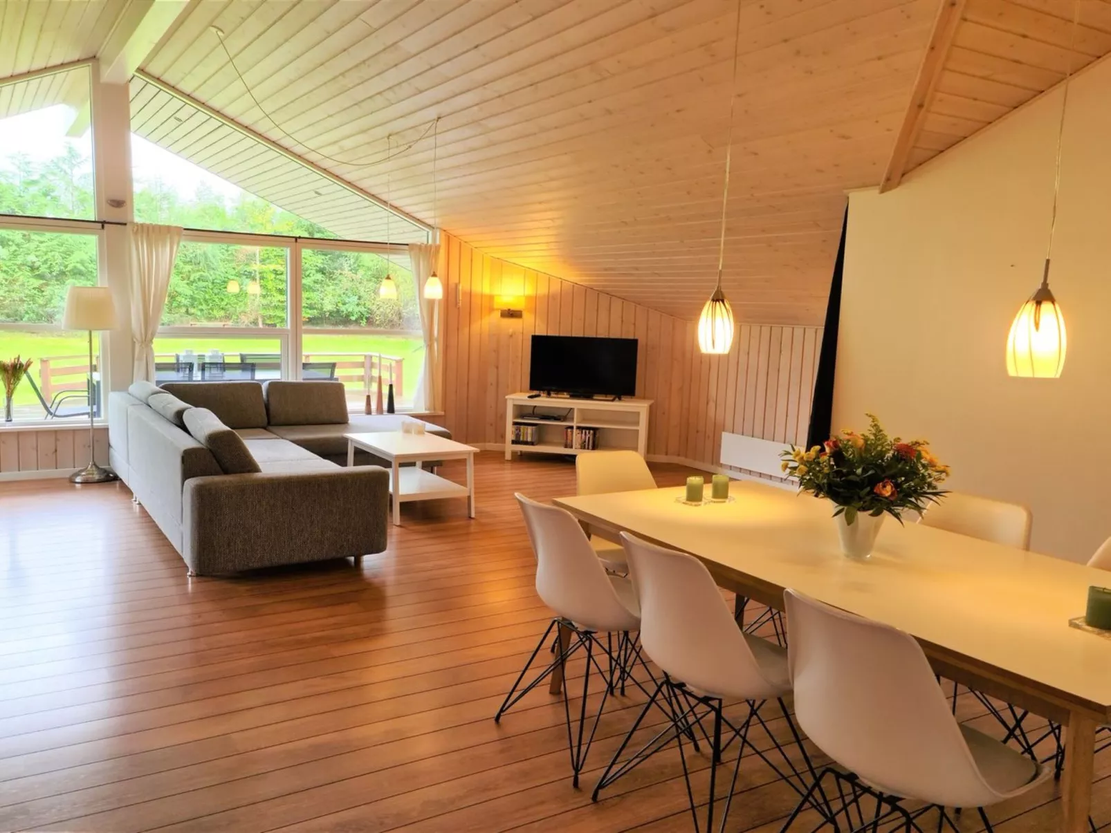 "Anca" - 450m from the sea-Binnen