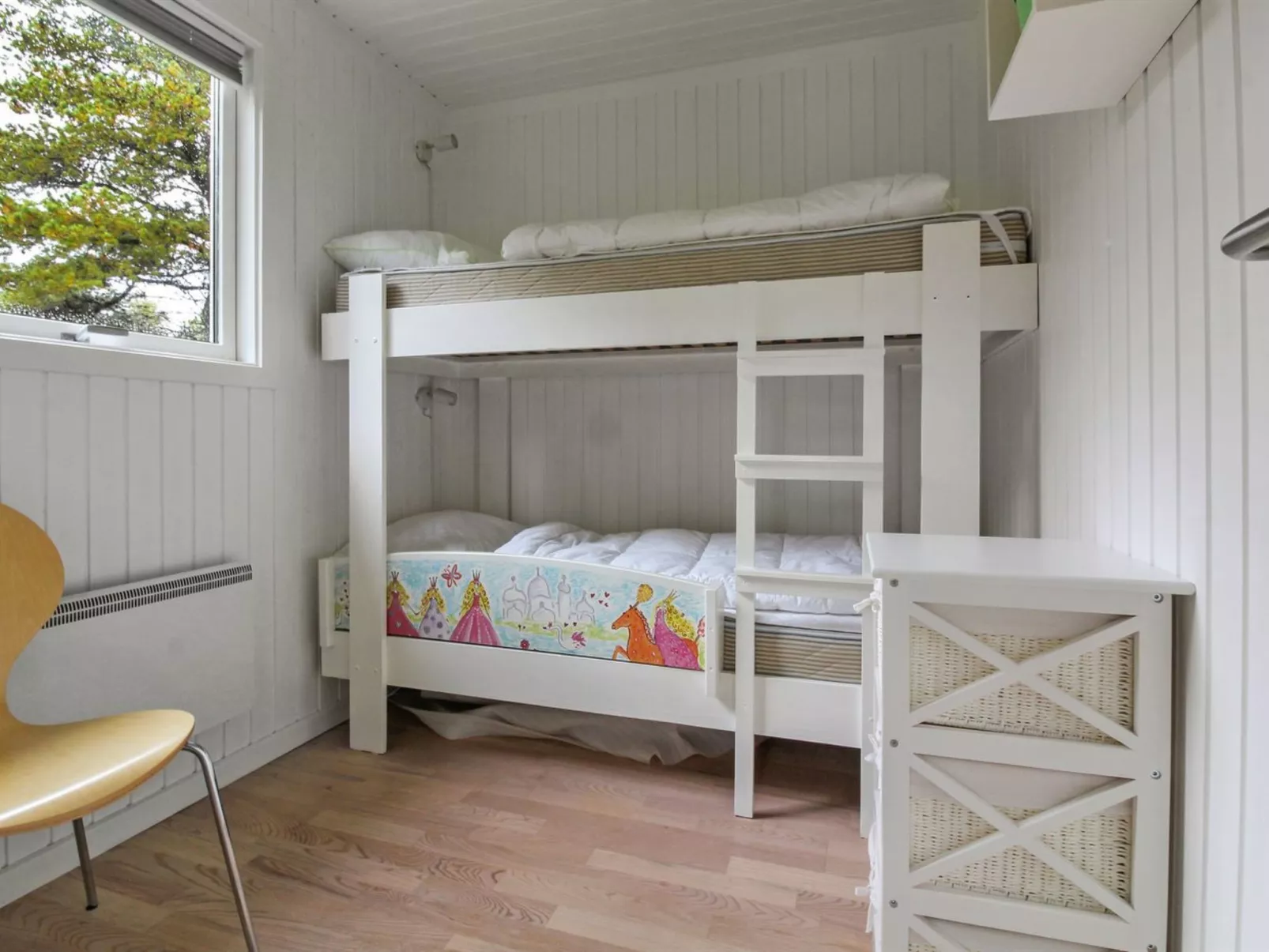 "Atla" - 2.5km from the sea-Binnen