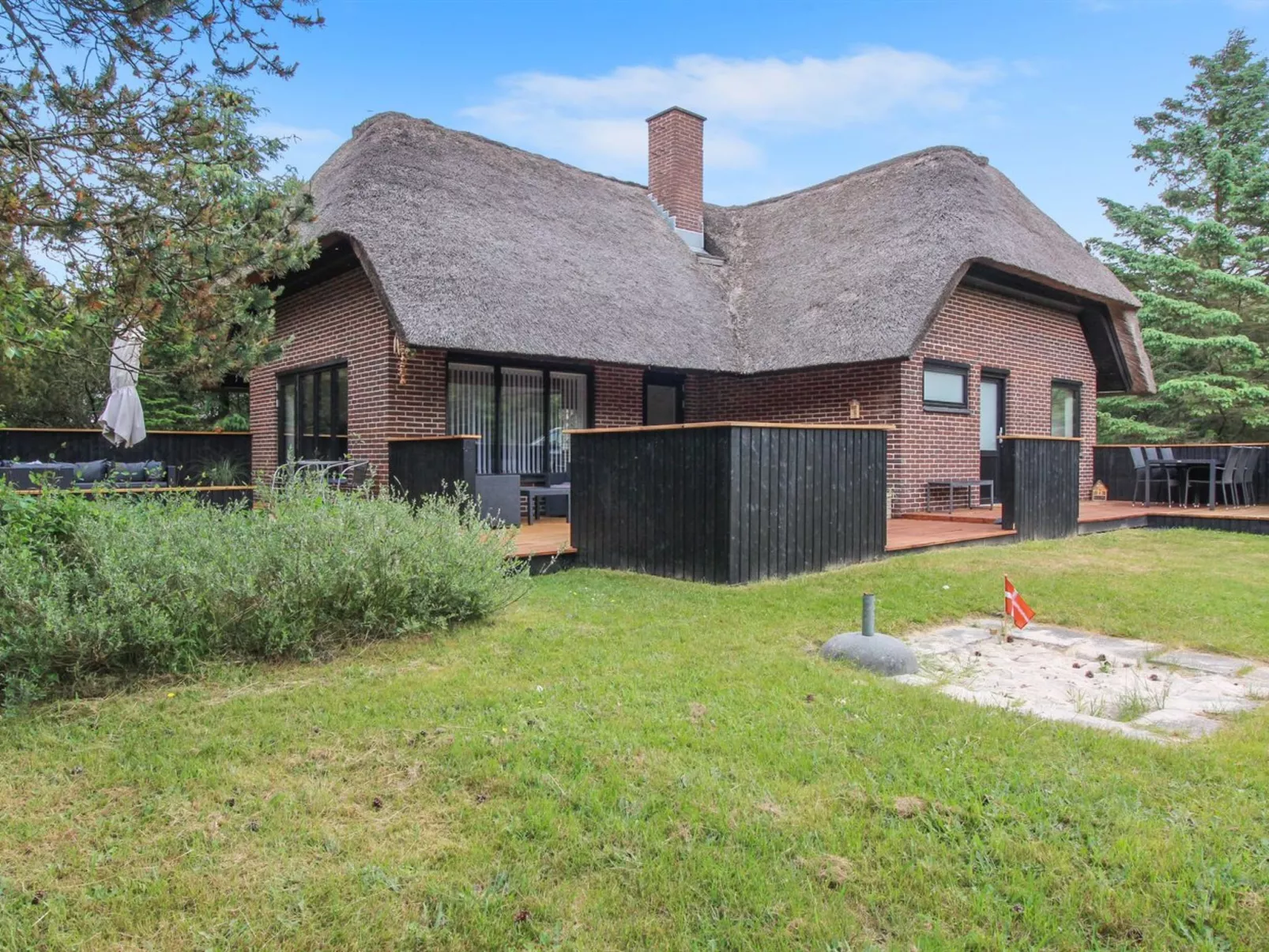 "Gunkil" - 800m from the sea-Buiten