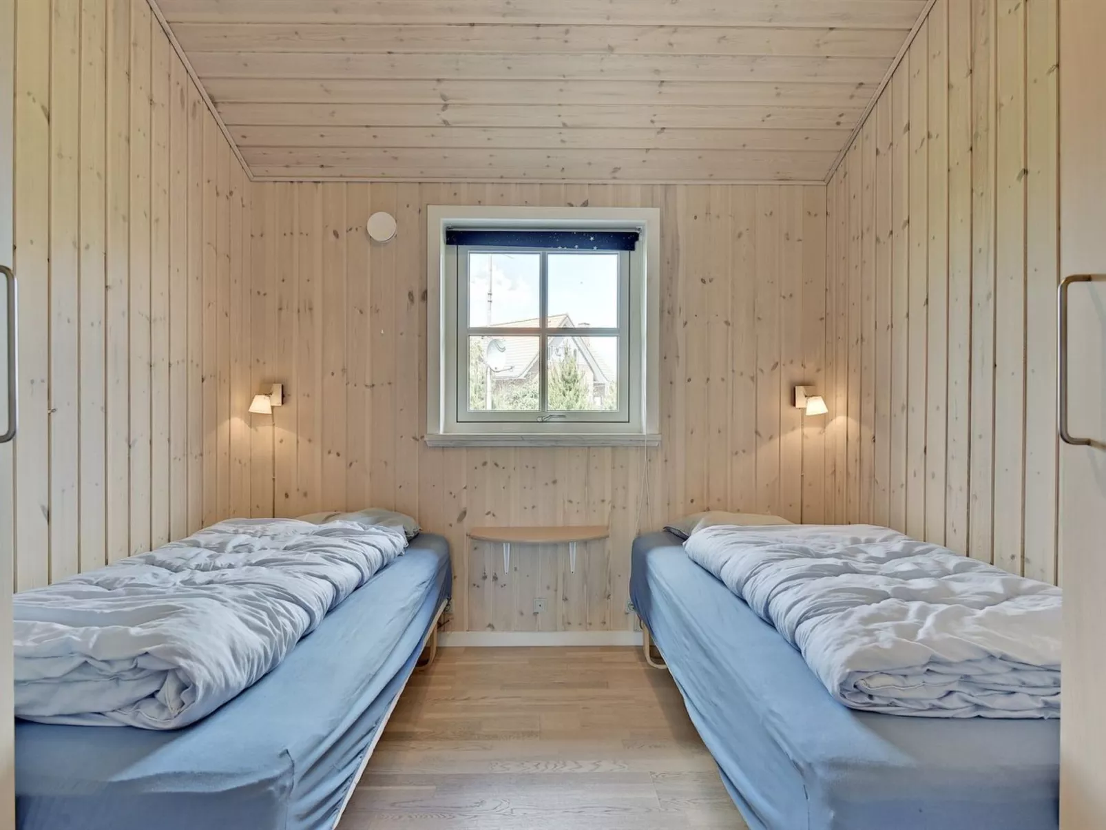 "Elli" - 700m from the sea-Binnen