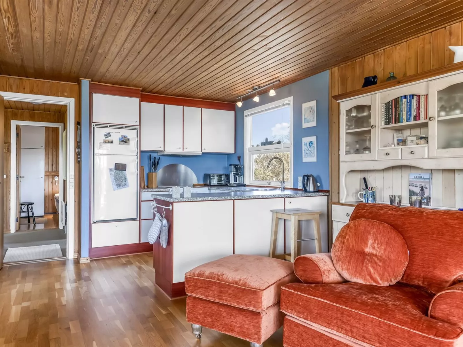 "Letje" - 500m from the sea-Binnen