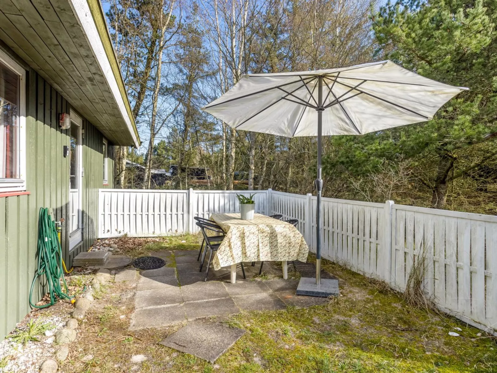 "Bedri" - 150m from the sea-Buiten