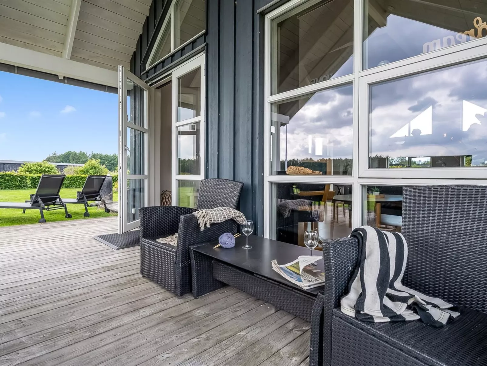 "Bernice" - 900m from the sea-Buiten